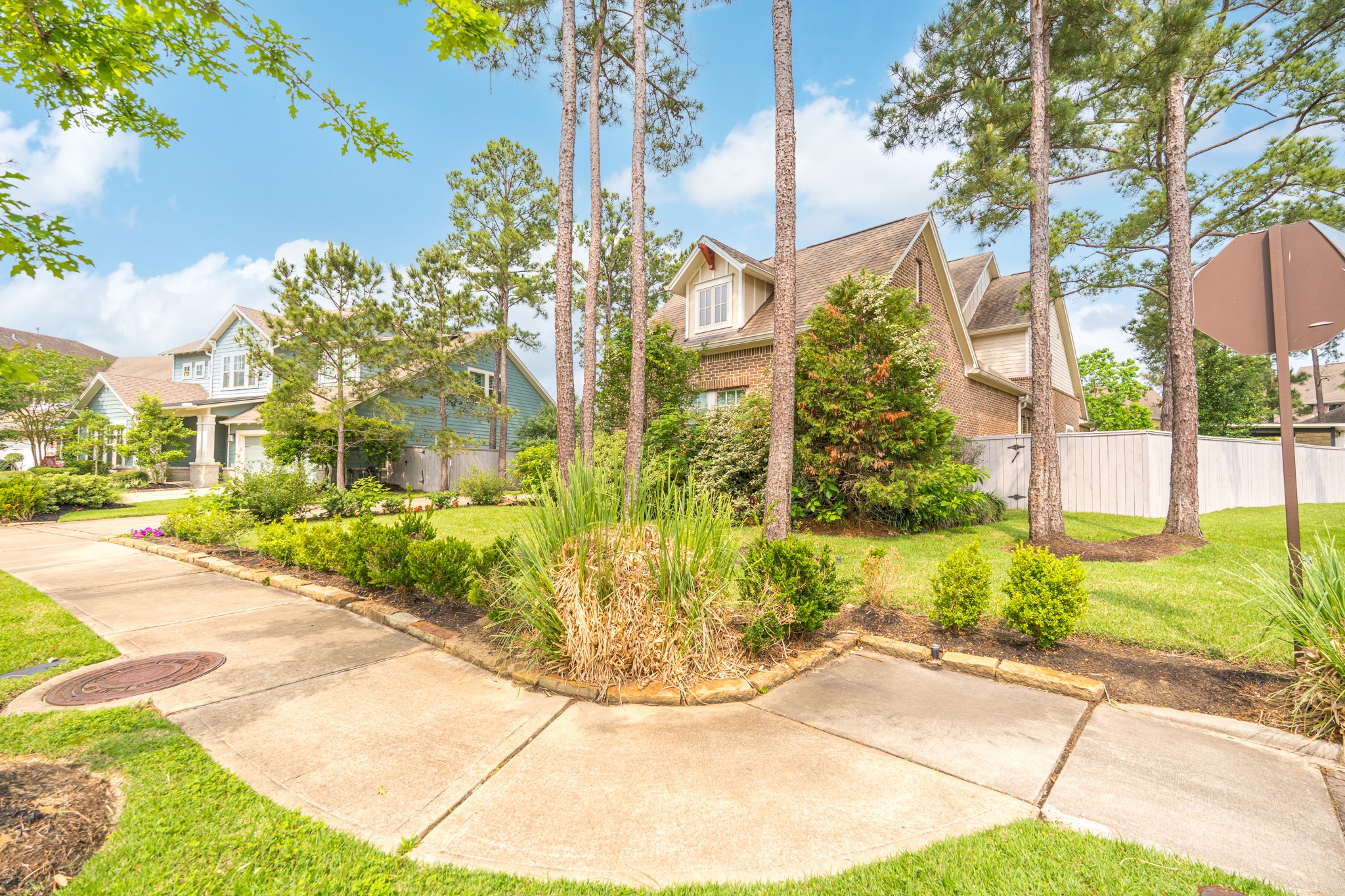 27 Hedgedale Way Property Photo 4
