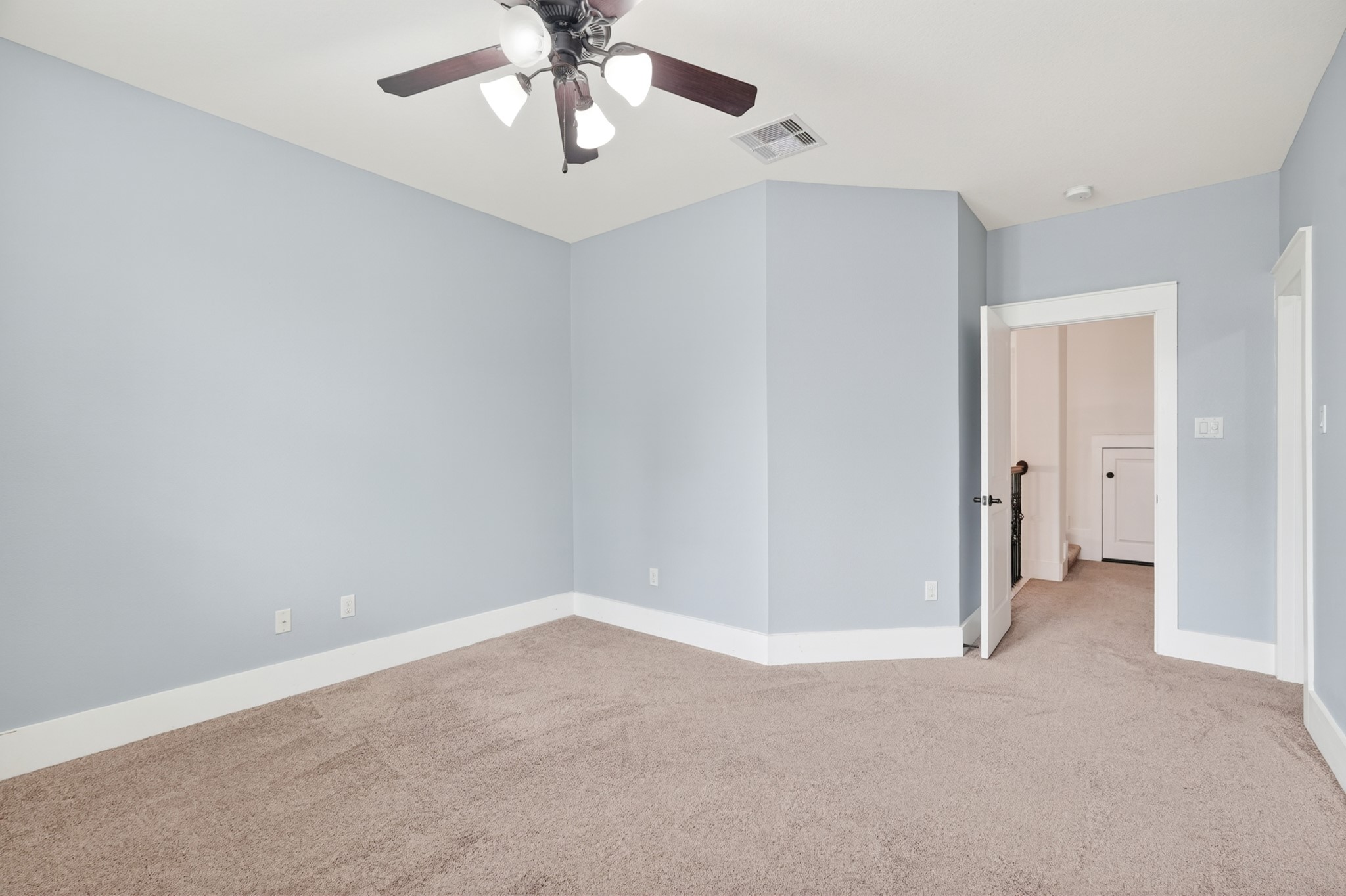 27 Hedgedale Way Property Photo 36