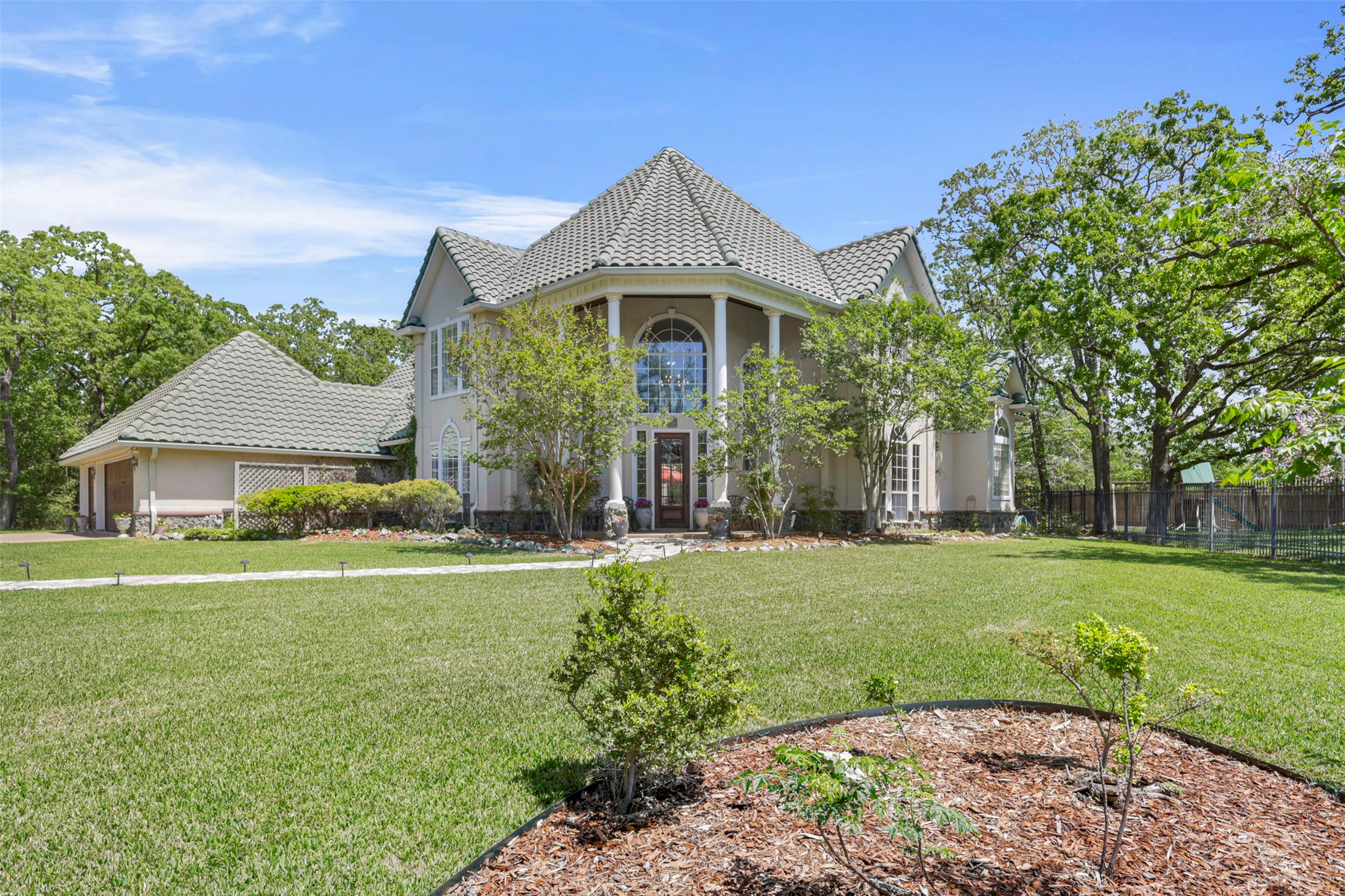 4304 Newcastle Court Property Photo