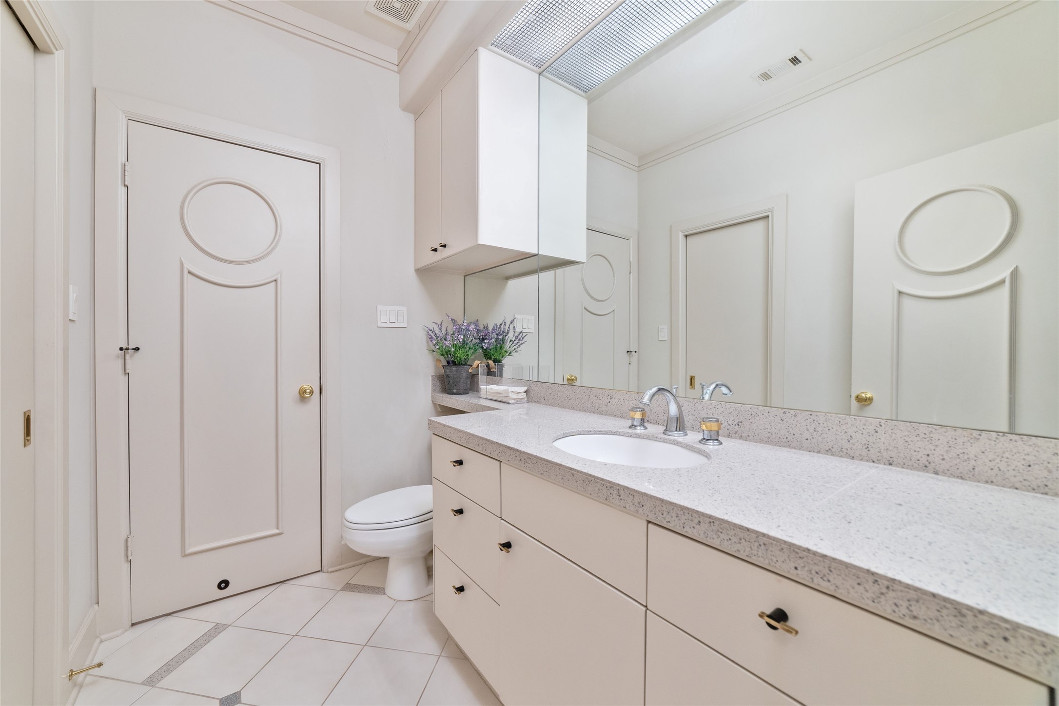 2814 Cedar Woods Place Property Photo 26