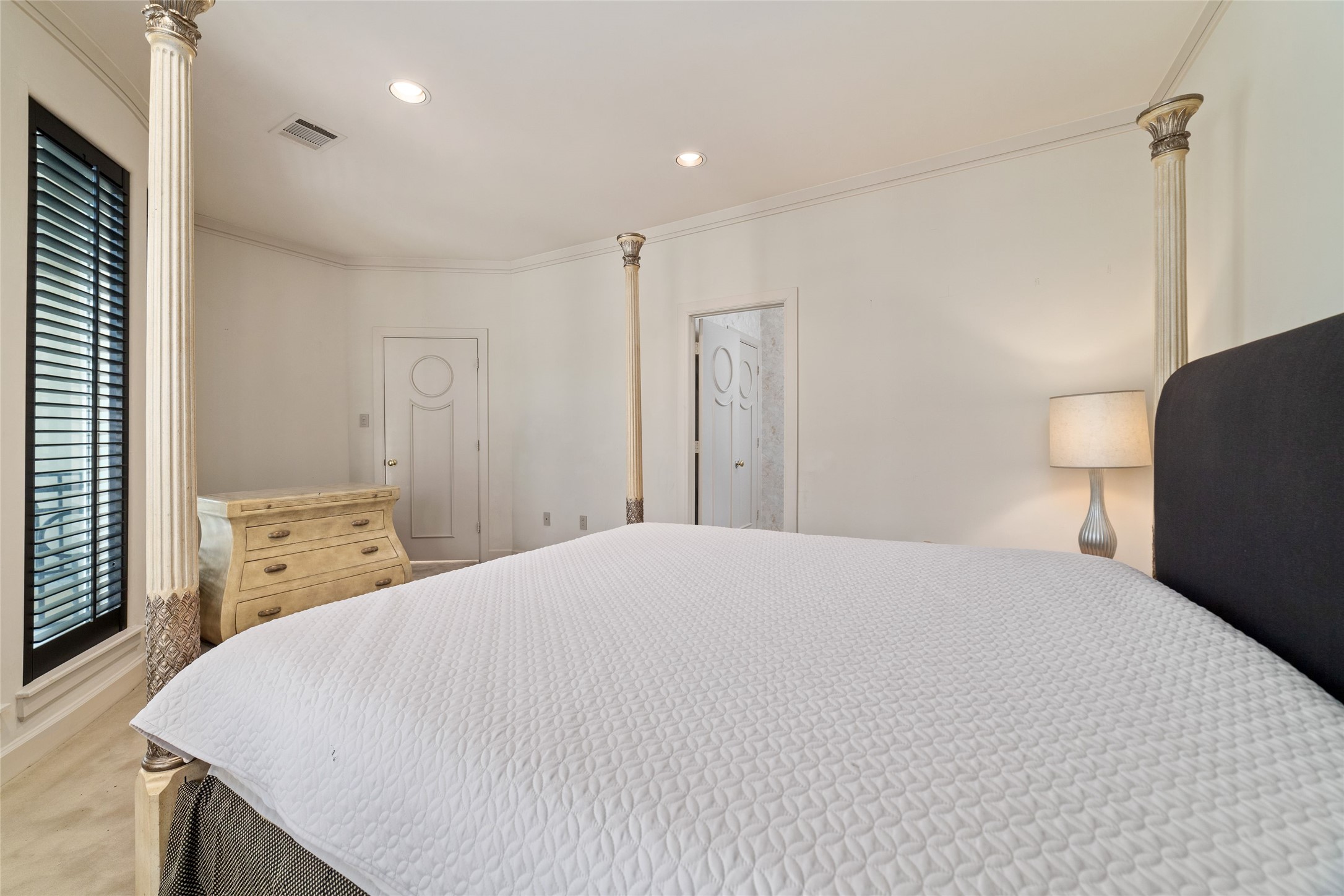 2814 Cedar Woods Place Property Photo 35