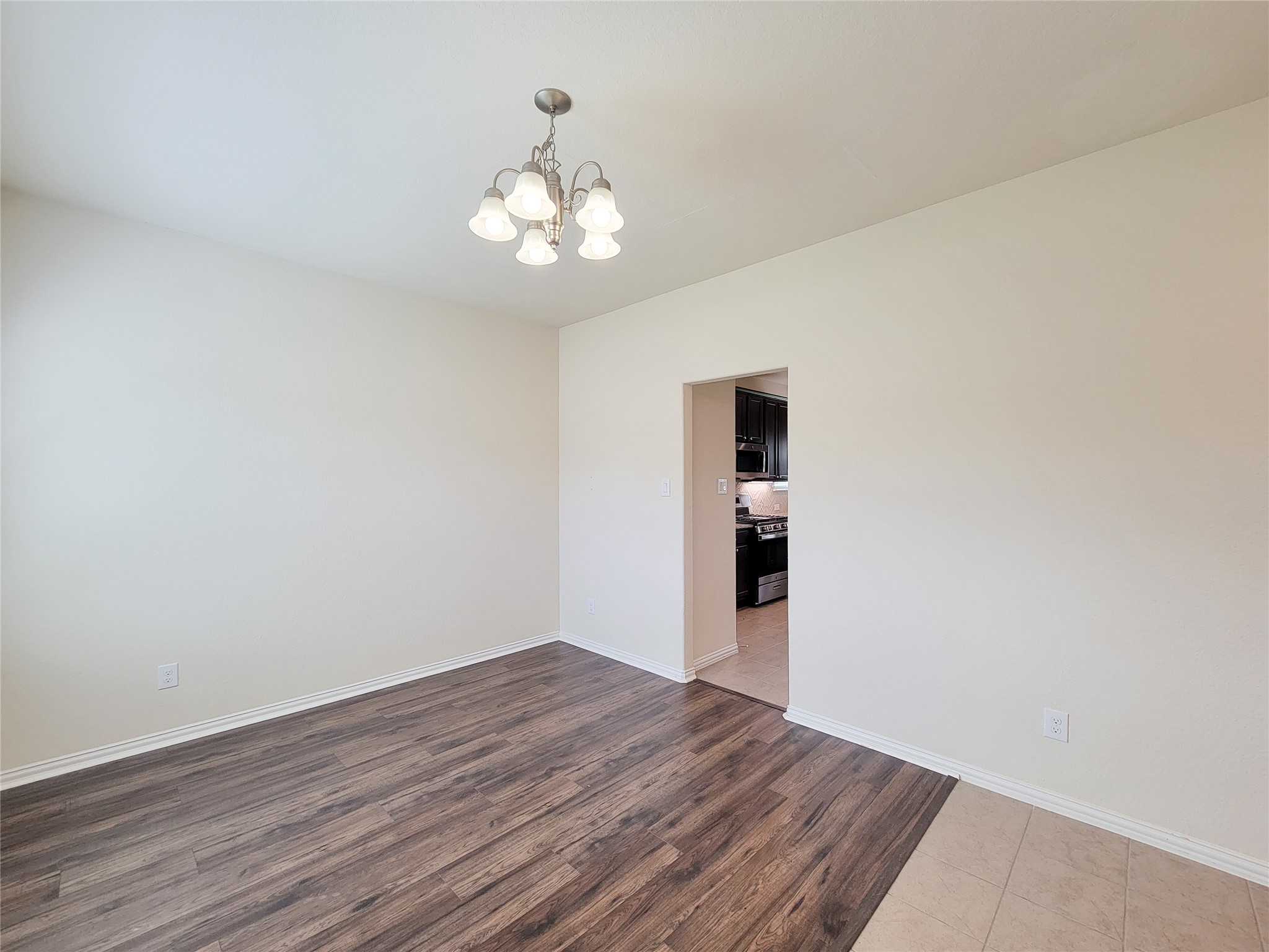 5106 Eagle Falls Lane Property Photo 5