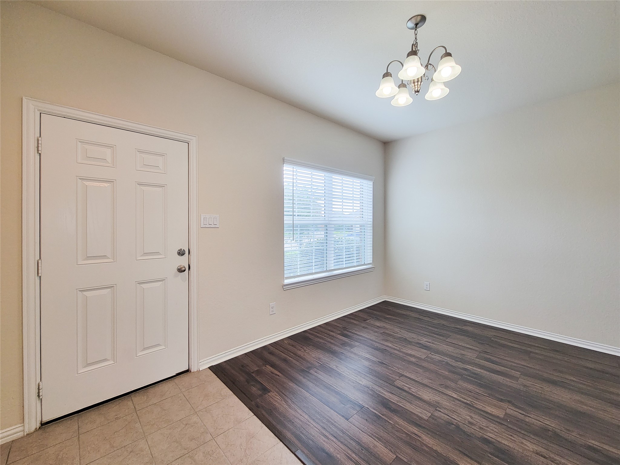 5106 Eagle Falls Lane Property Photo 7
