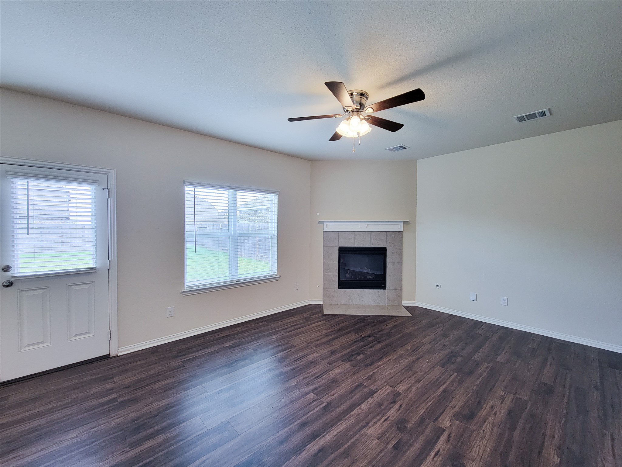 5106 Eagle Falls Lane Property Photo 9