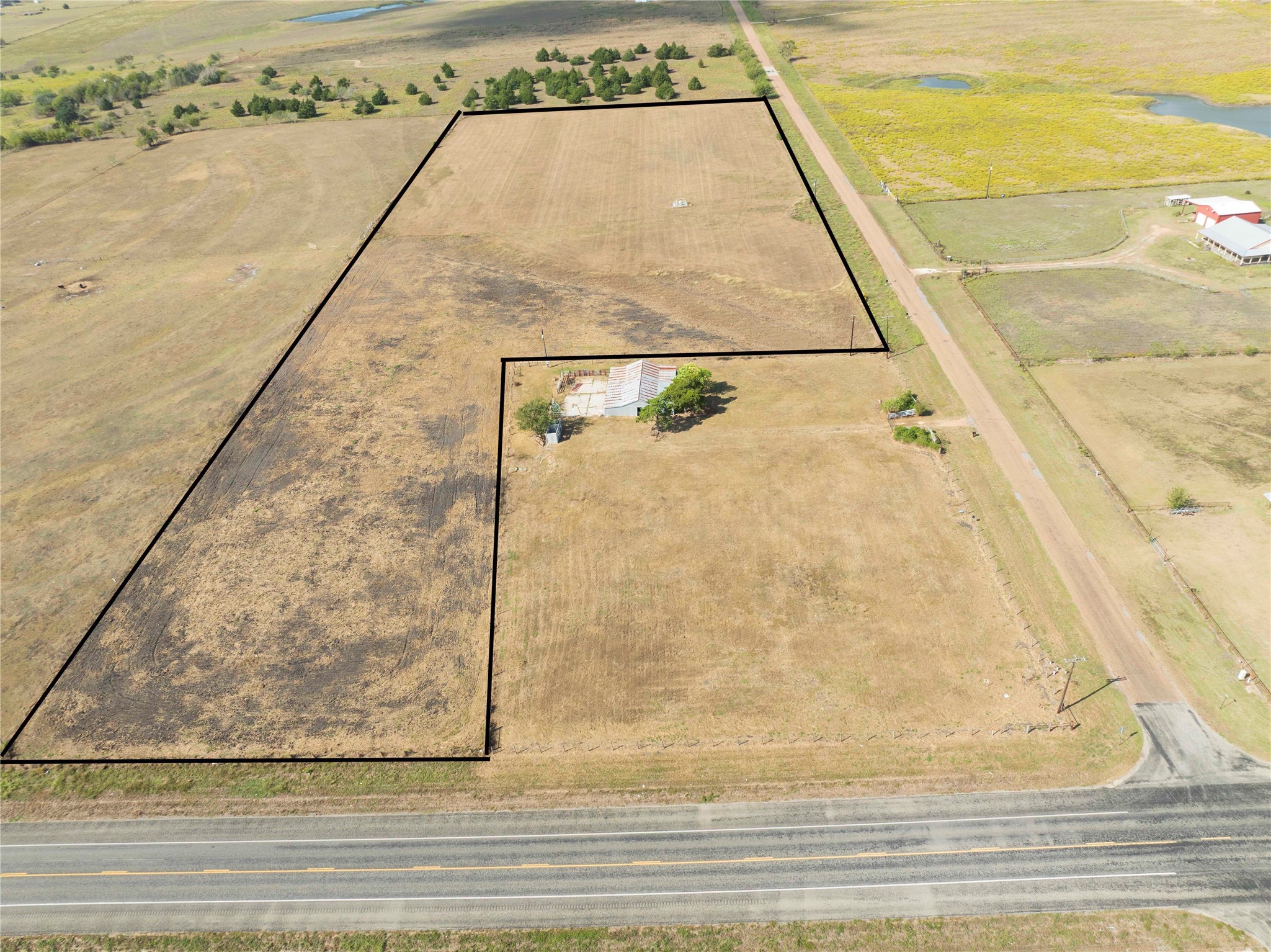 225 Knape Road Property Photo 1