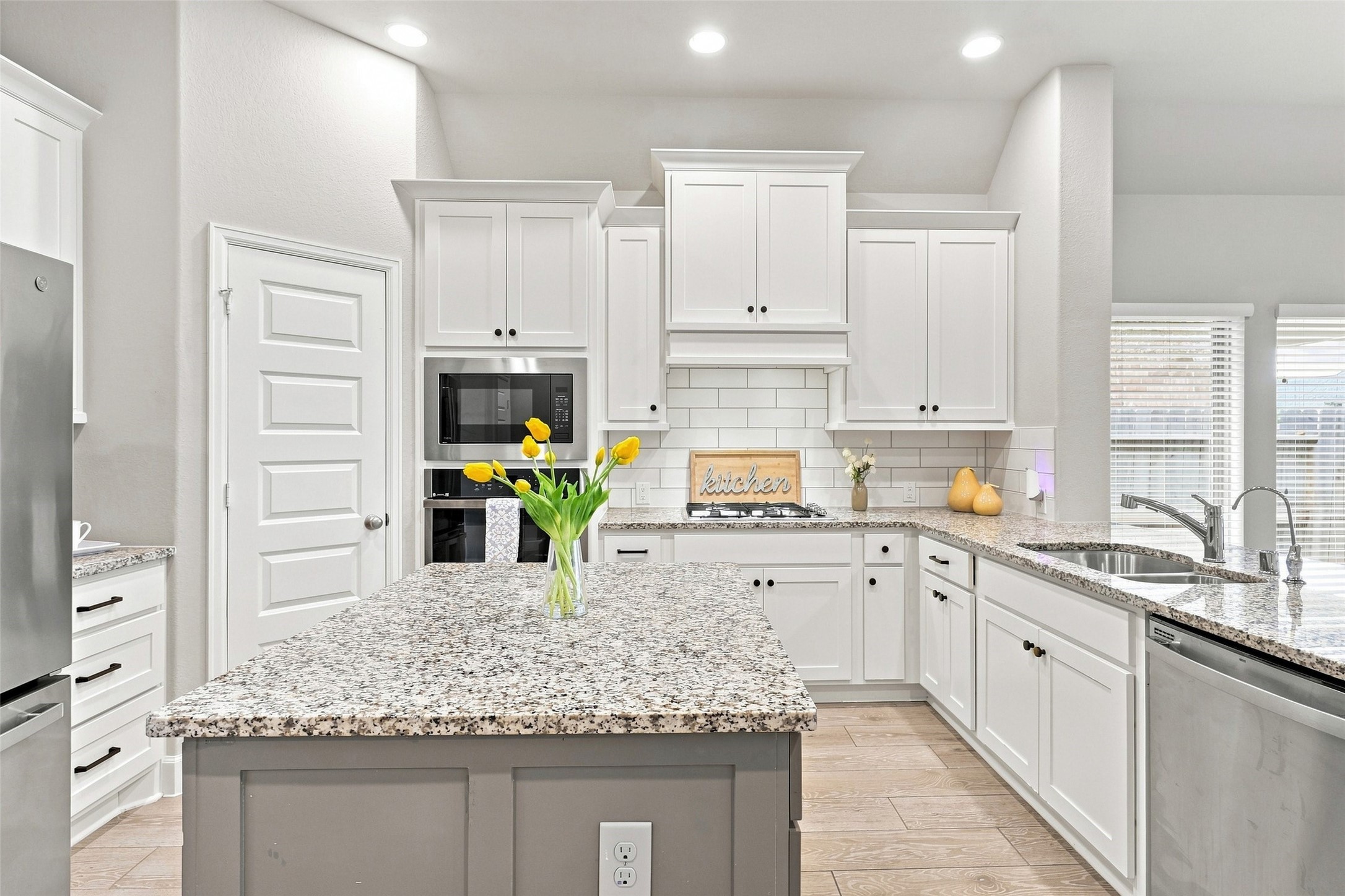 23918 Cedar Glade Lane Property Photo 6