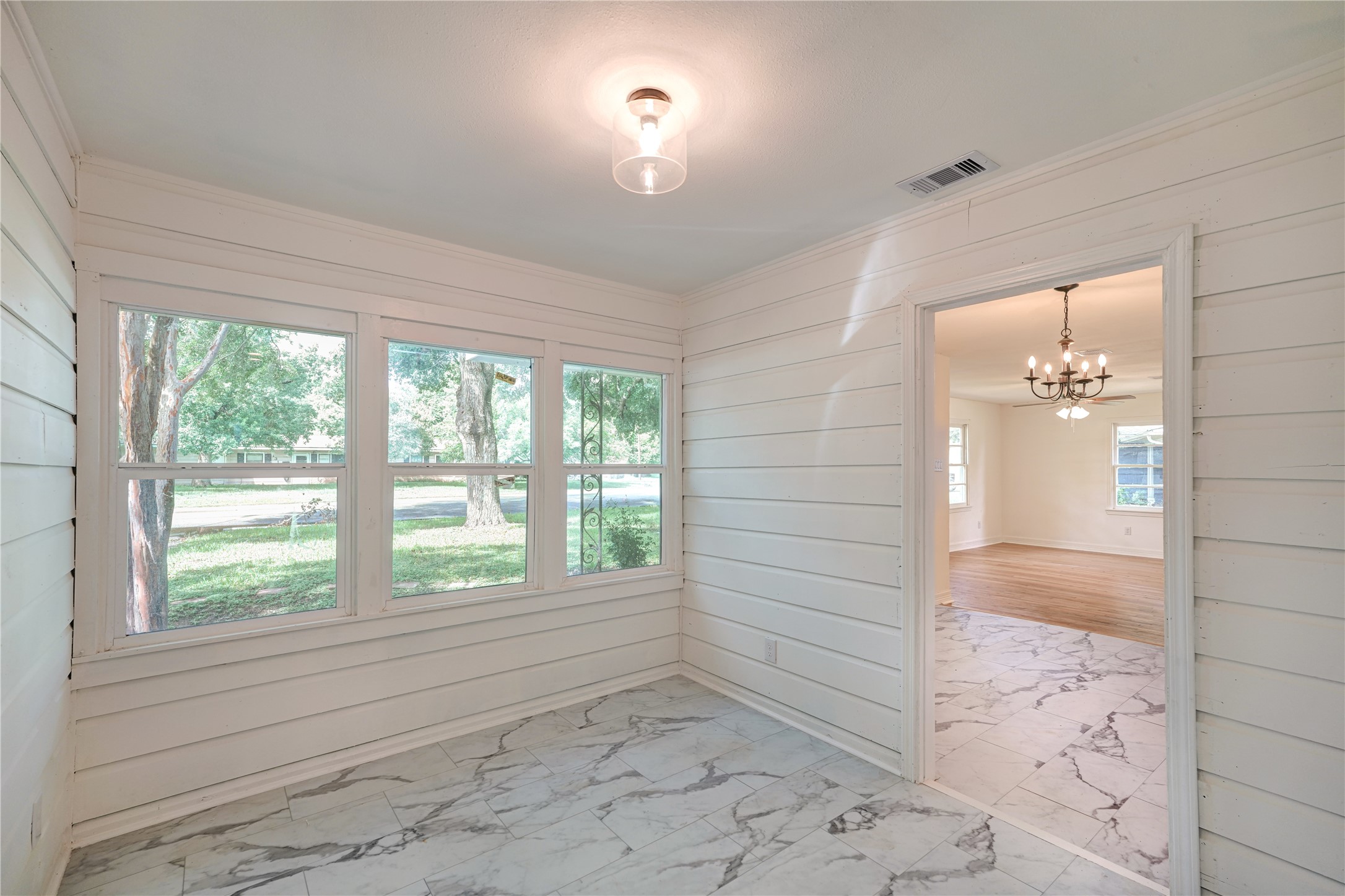1319 Elm Street Property Photo 25