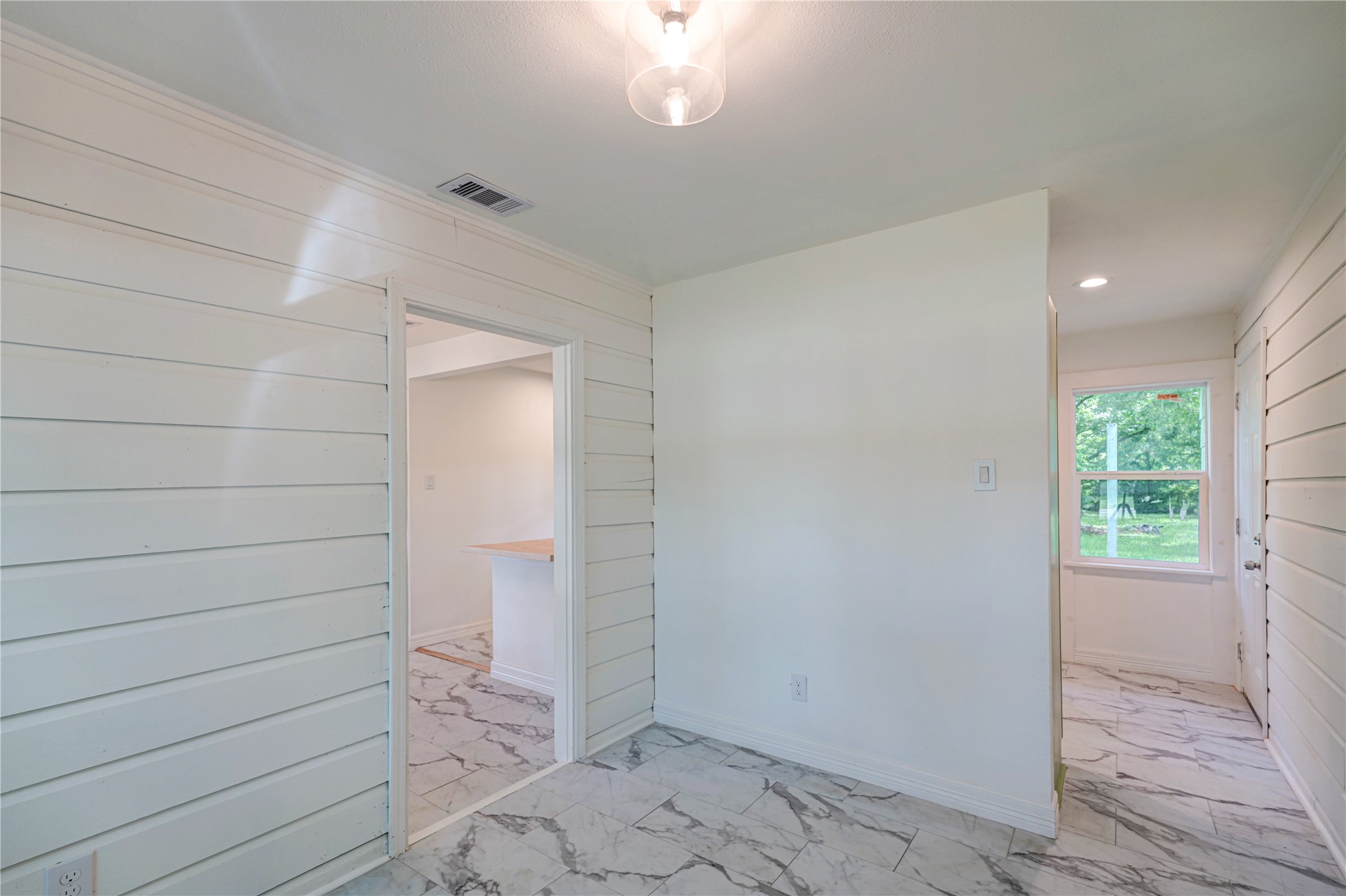 1319 Elm Street Property Photo 26