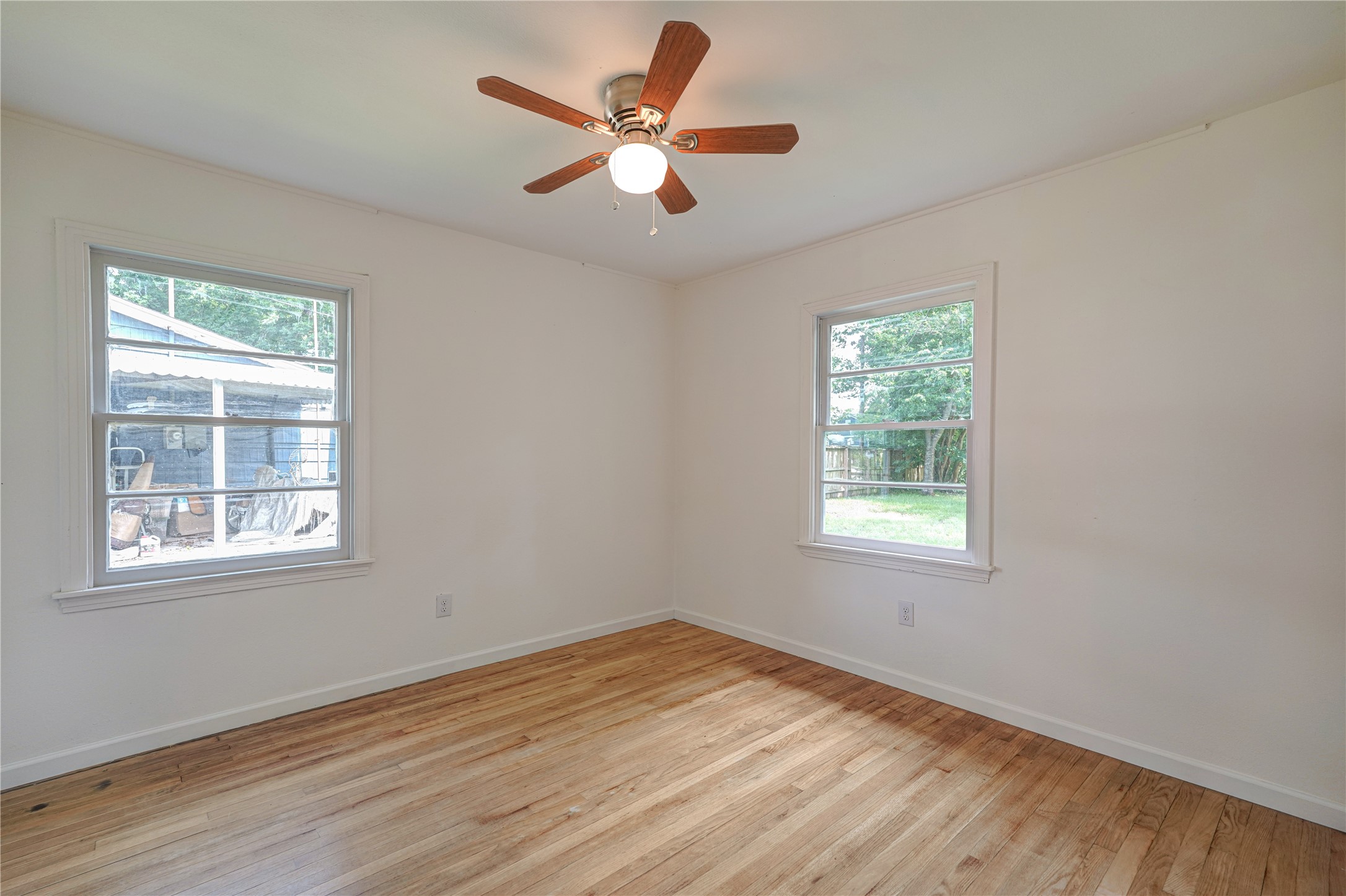1319 Elm Street Property Photo 37