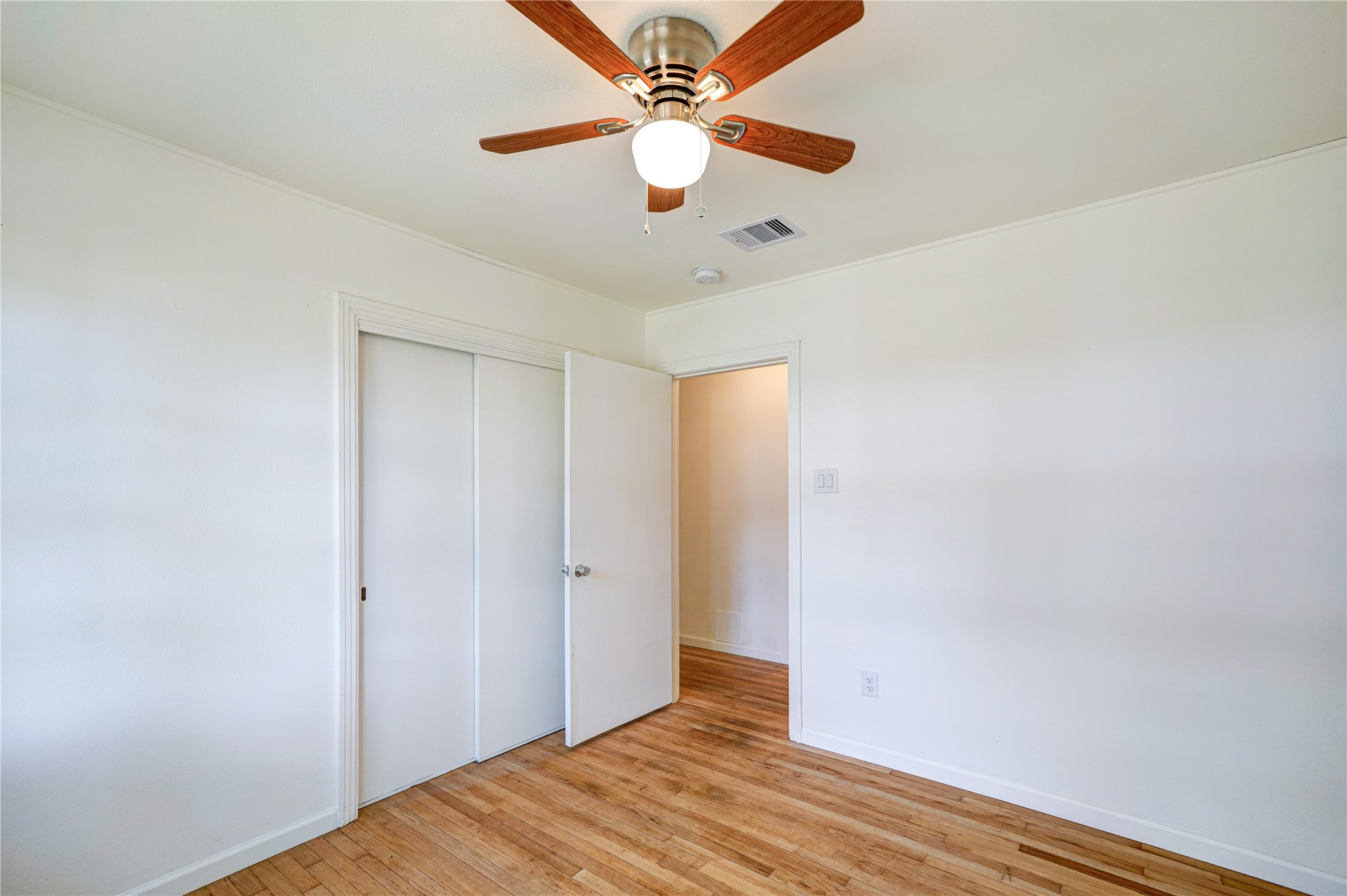 1319 Elm Street Property Photo 38