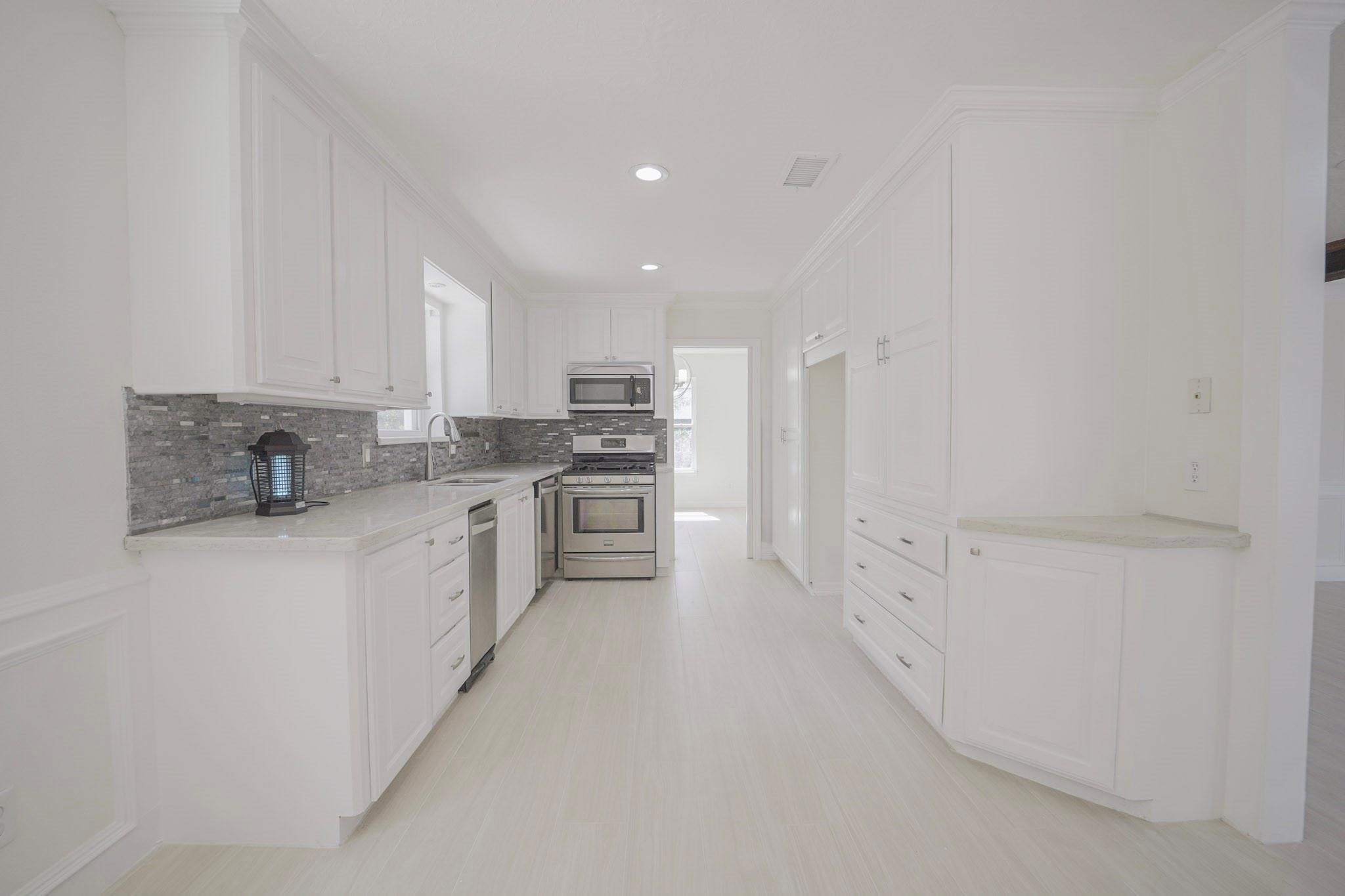1419 Chestnut Ridge Road Property Photo 12