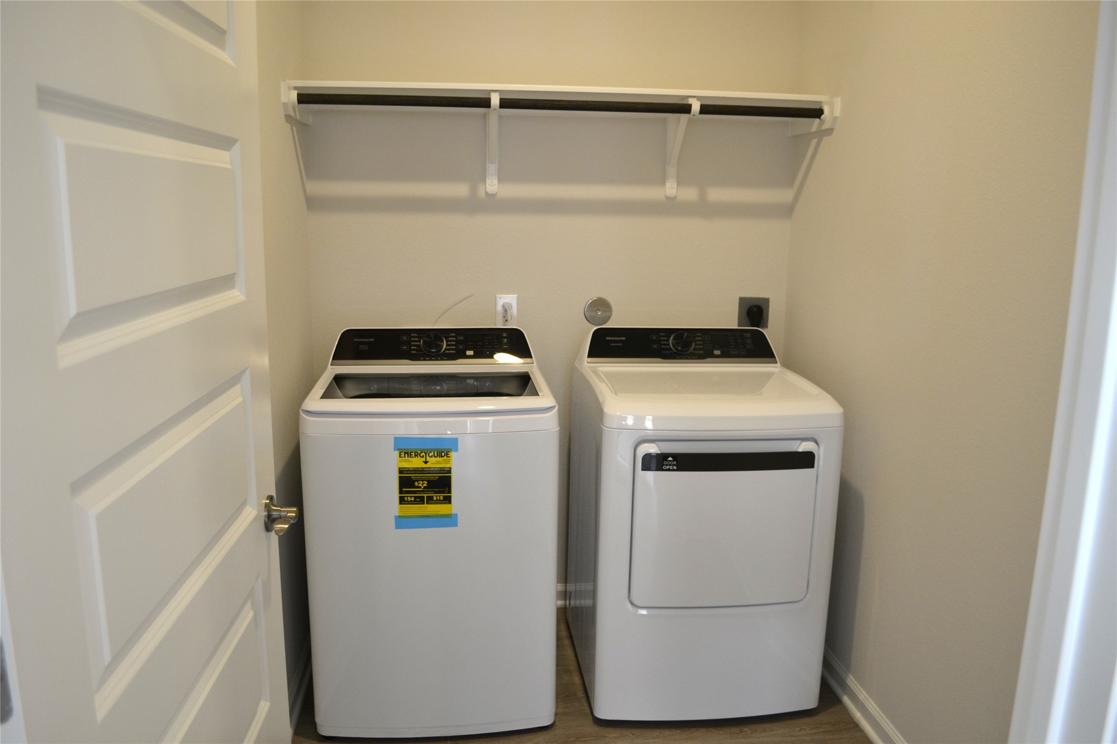 13223 Hayden Peak Drive Property Photo 8