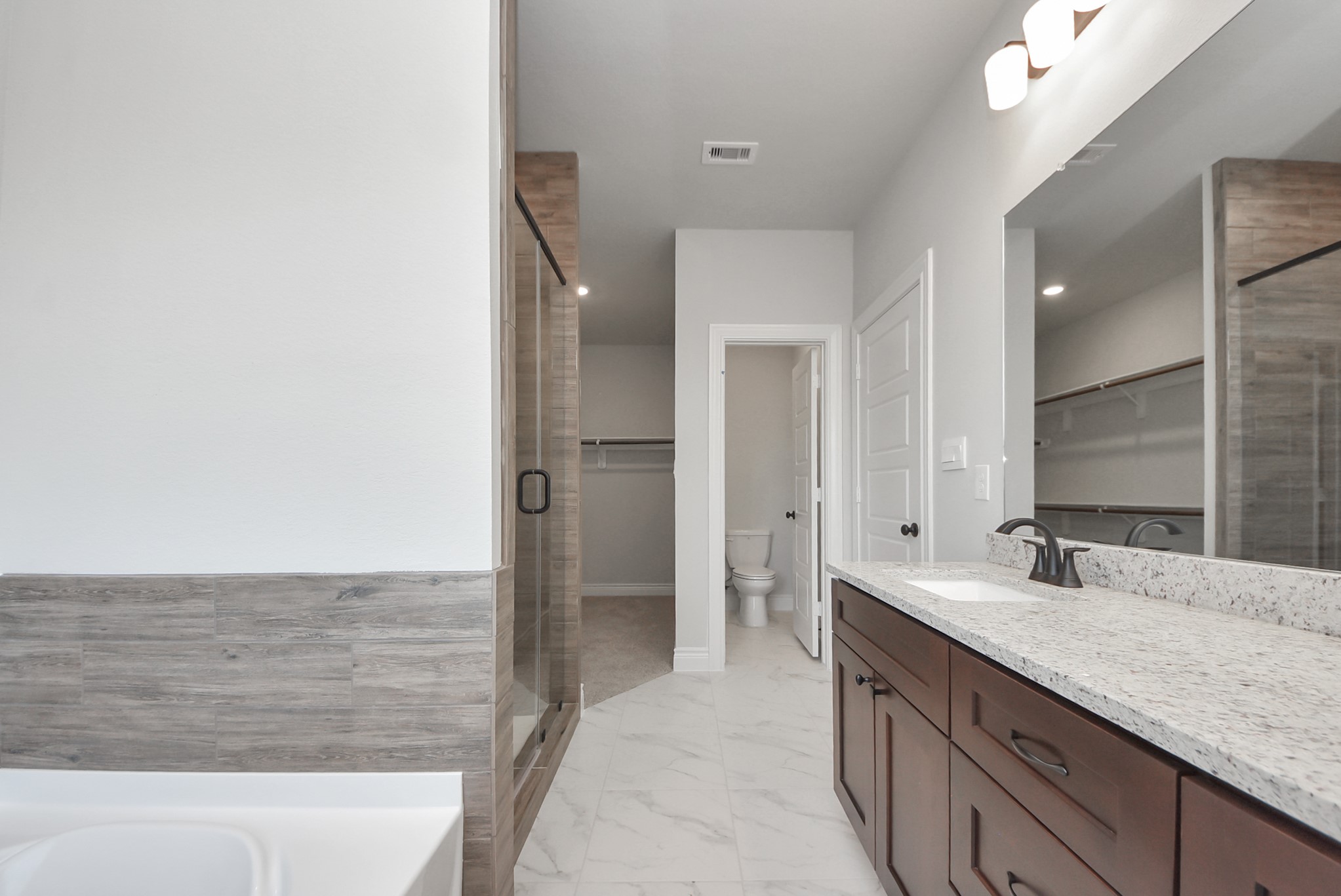 25662 John Wayne Road Property Photo 14