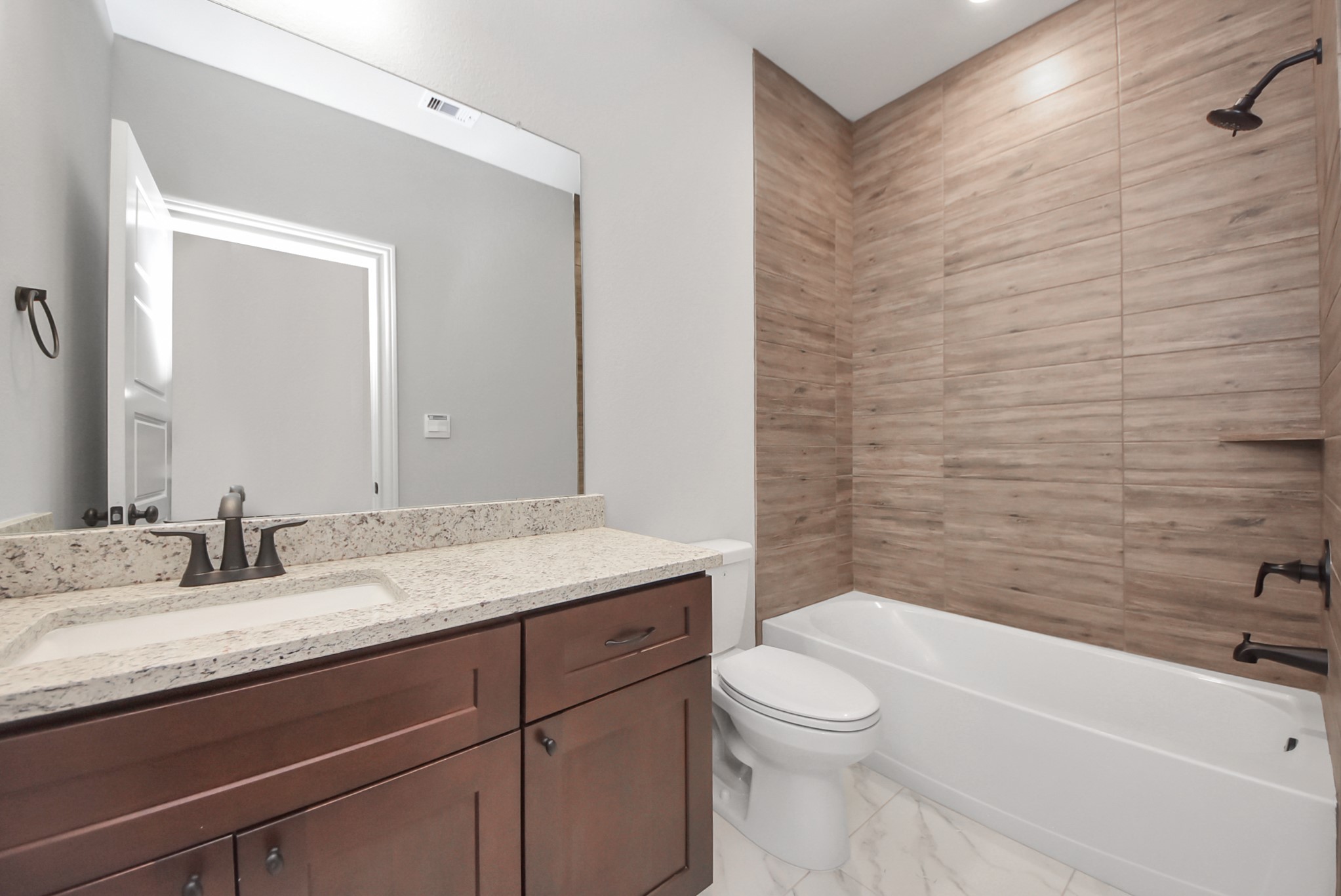 25662 John Wayne Road Property Photo 26