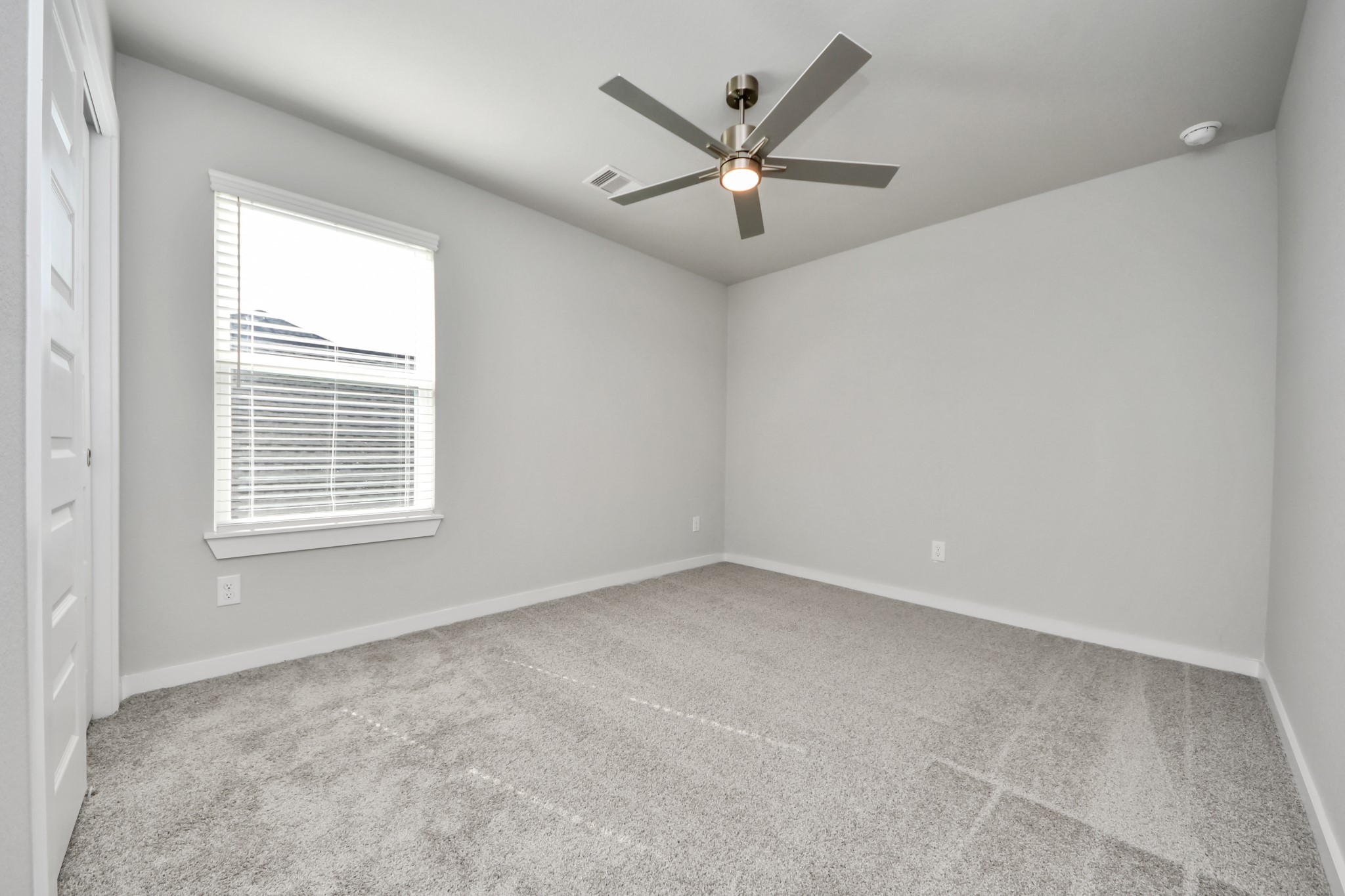 2906 Bury Park Drive Property Photo 31