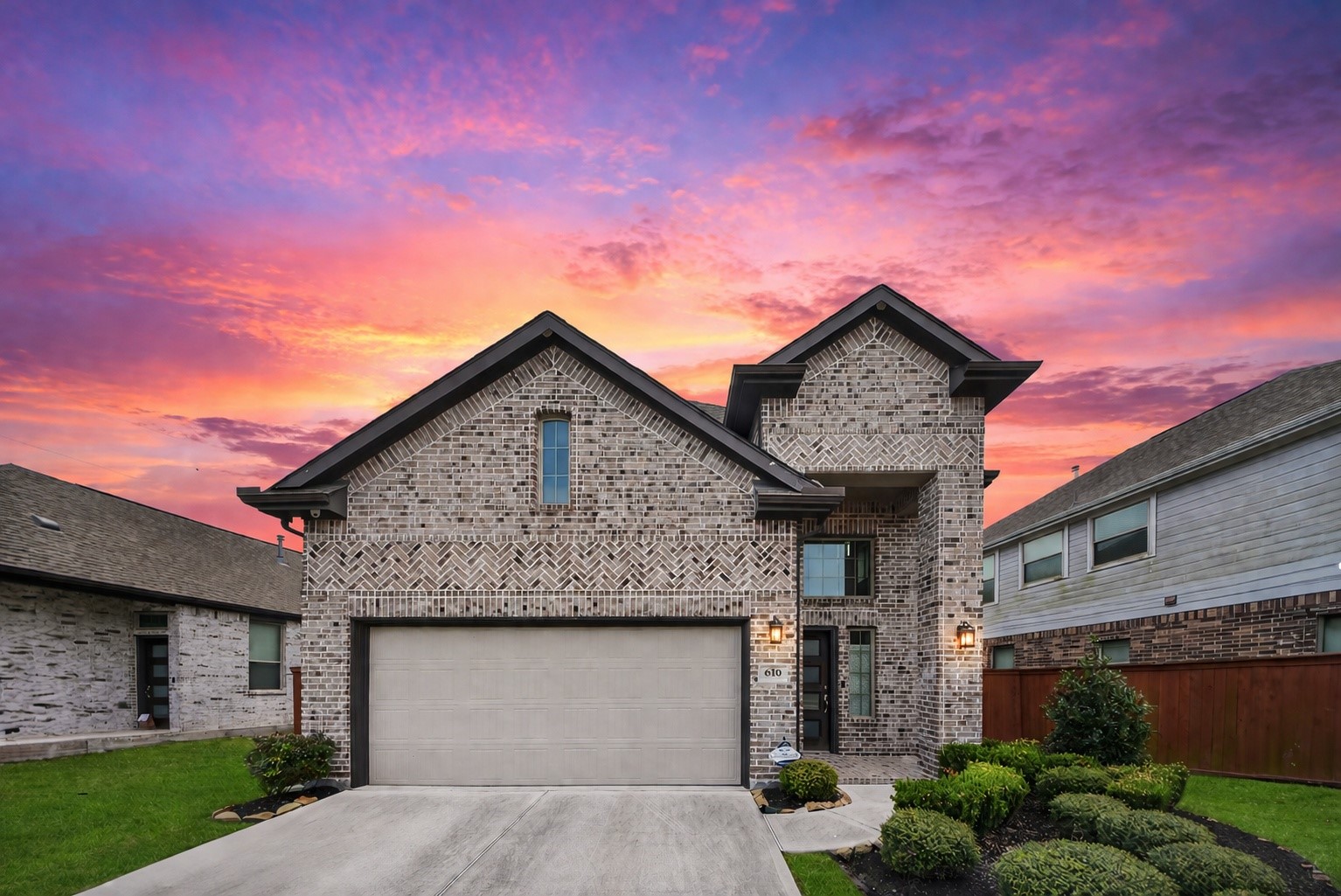 6110 Dovetail Cliff Court Property Photo 1