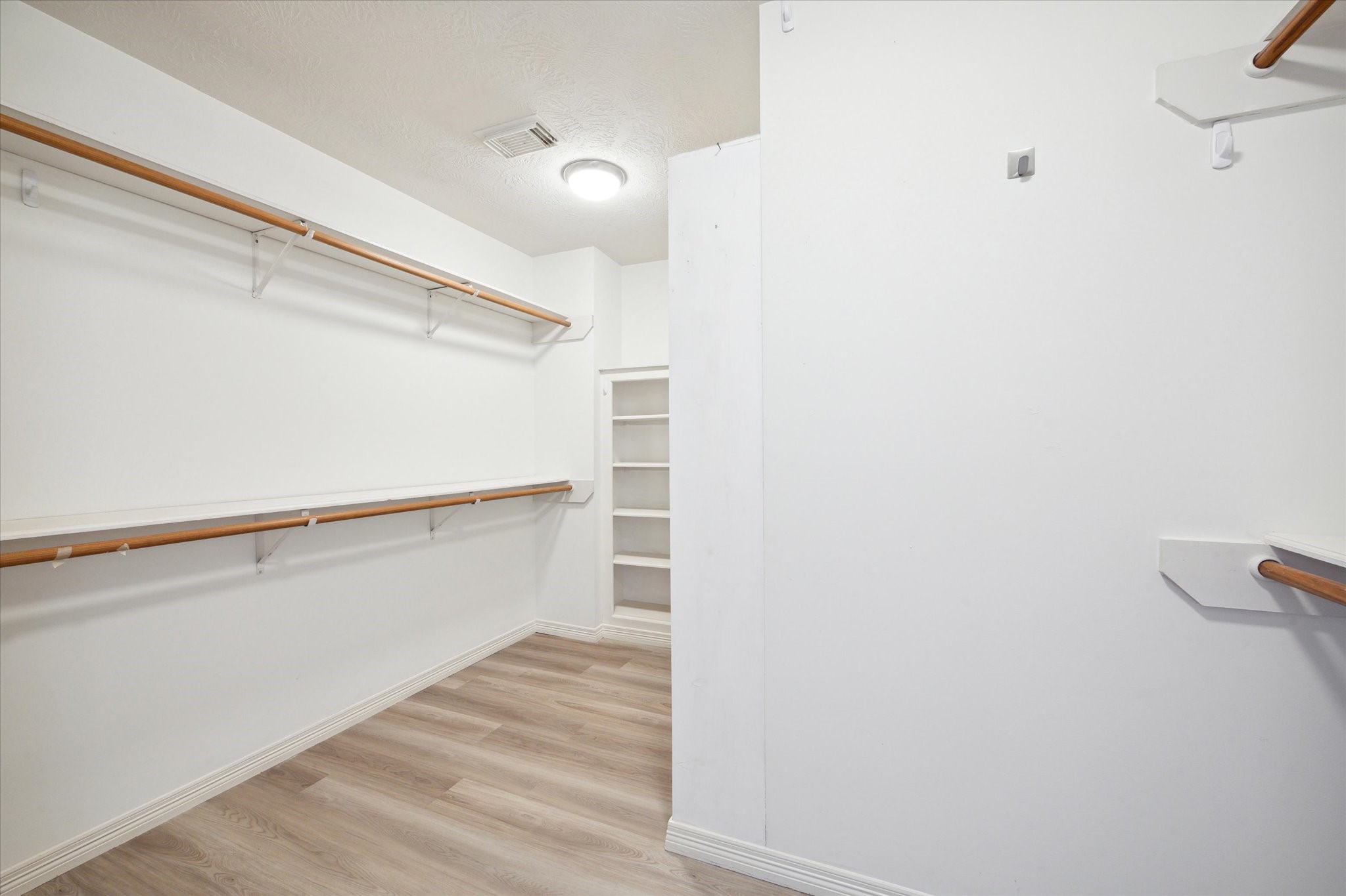 210 Easterly Property Photo 14