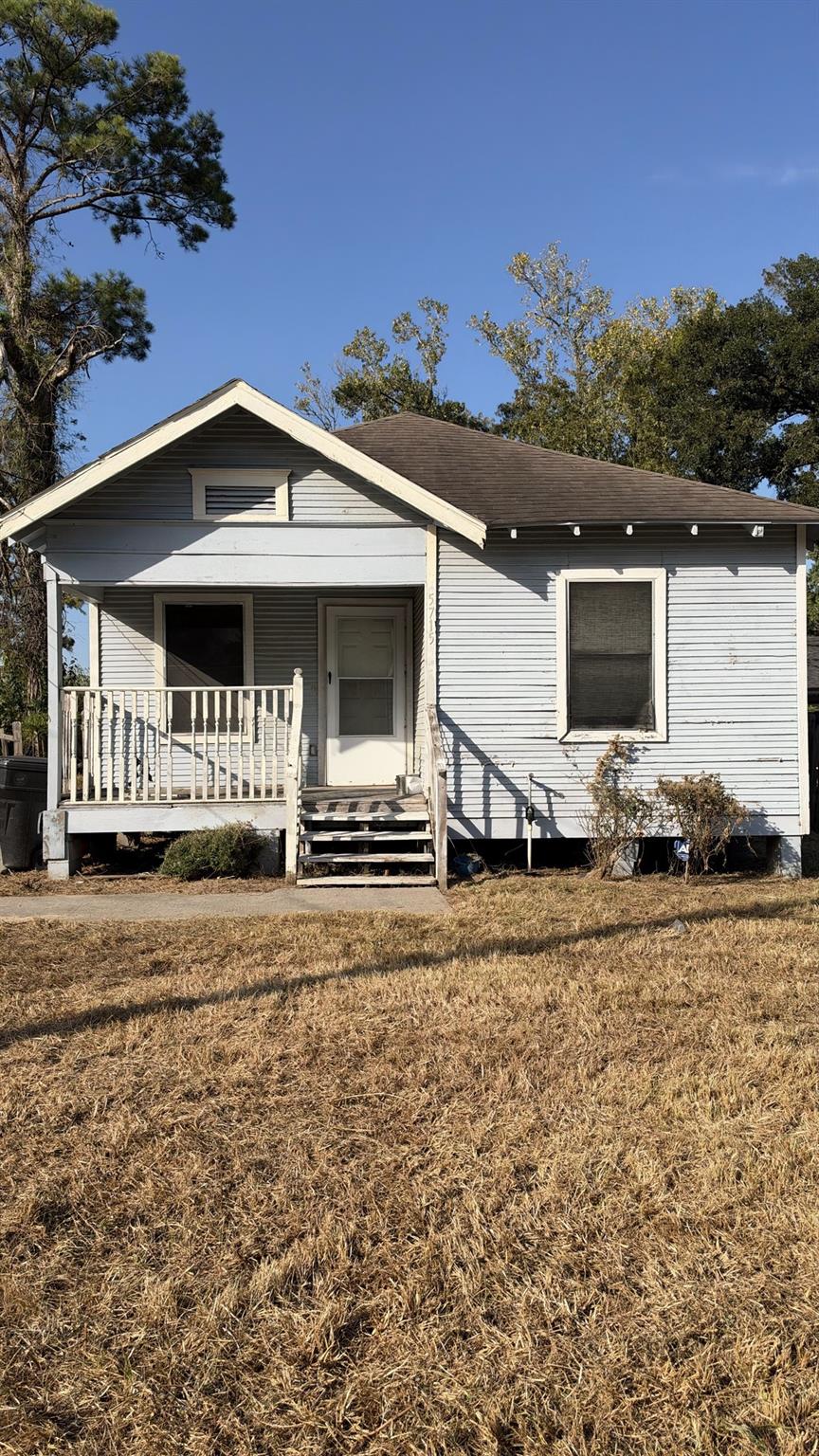 5715 Senior Street Property Photo 1