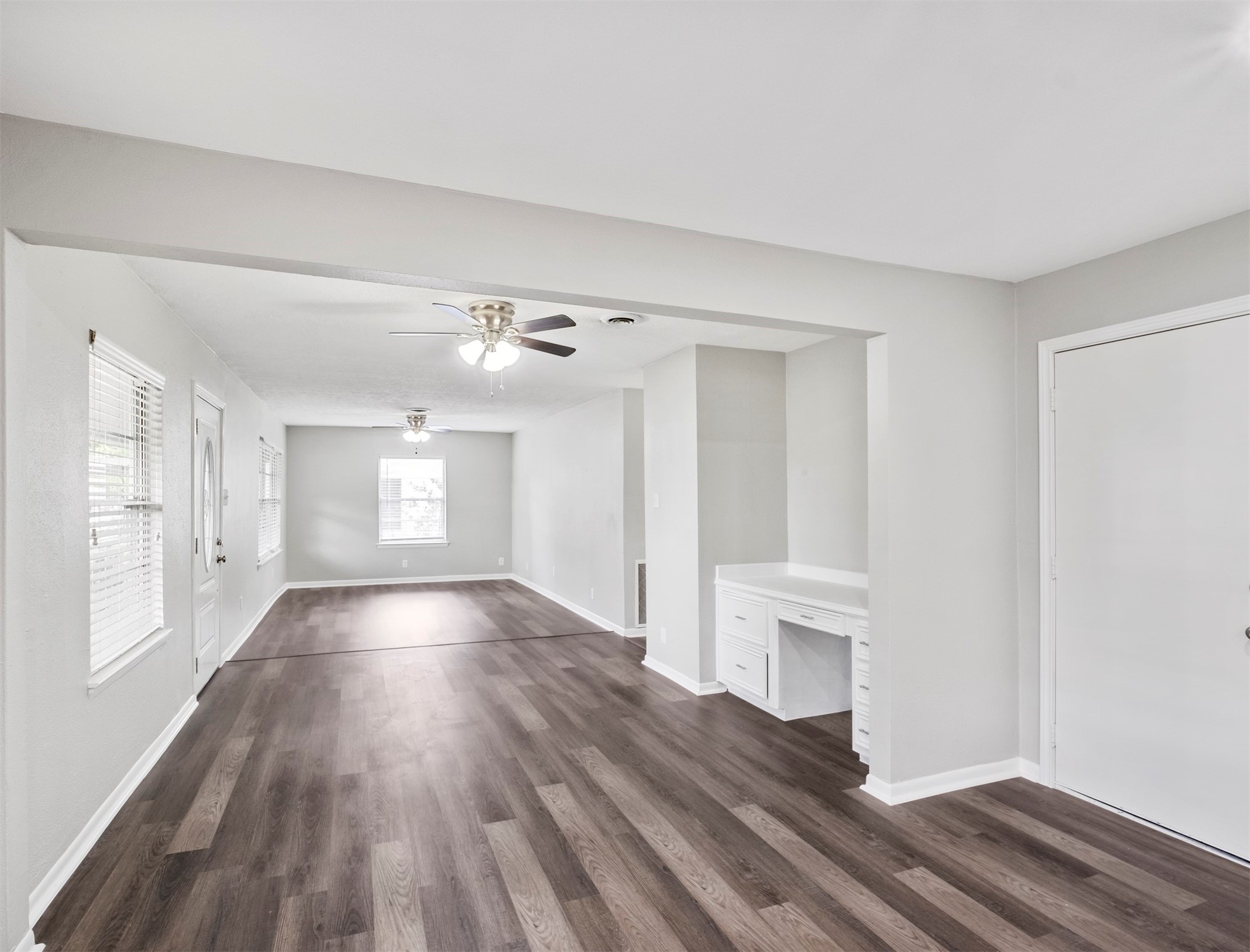 6421 Teluco Street Property Photo 8