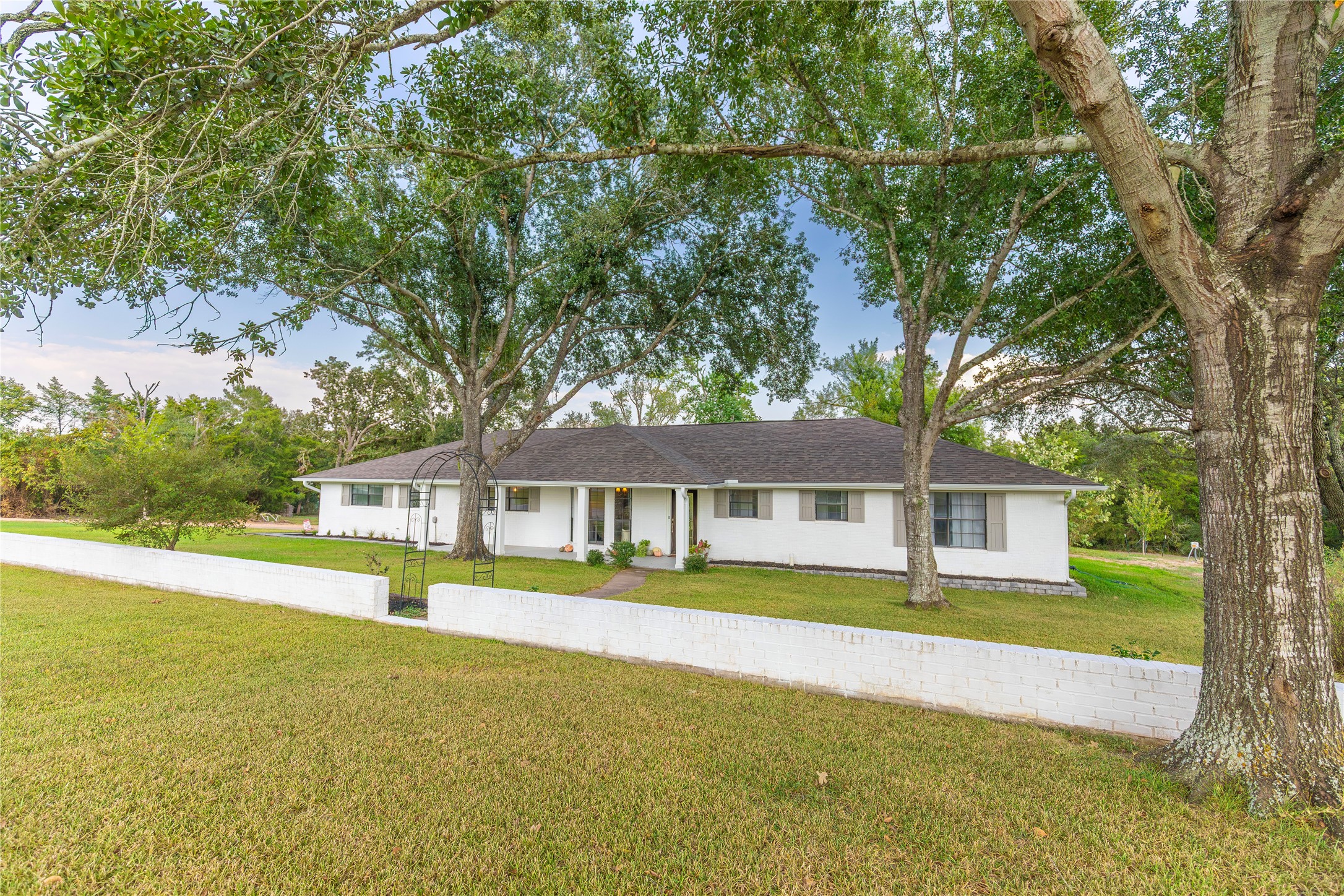 145 Camilla Circle Property Photo 2