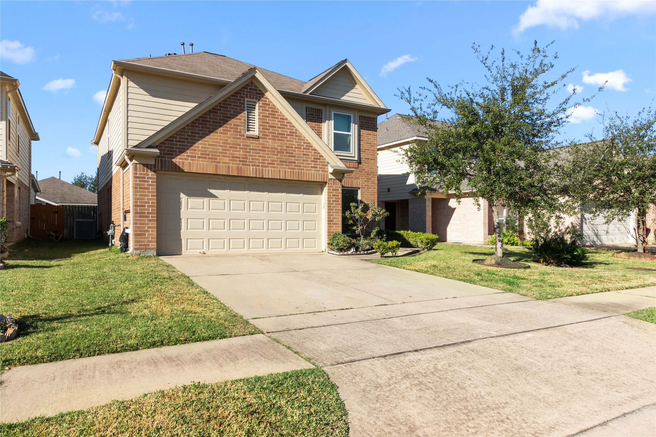 5031 Juniper Spring Trail Property Photo 3