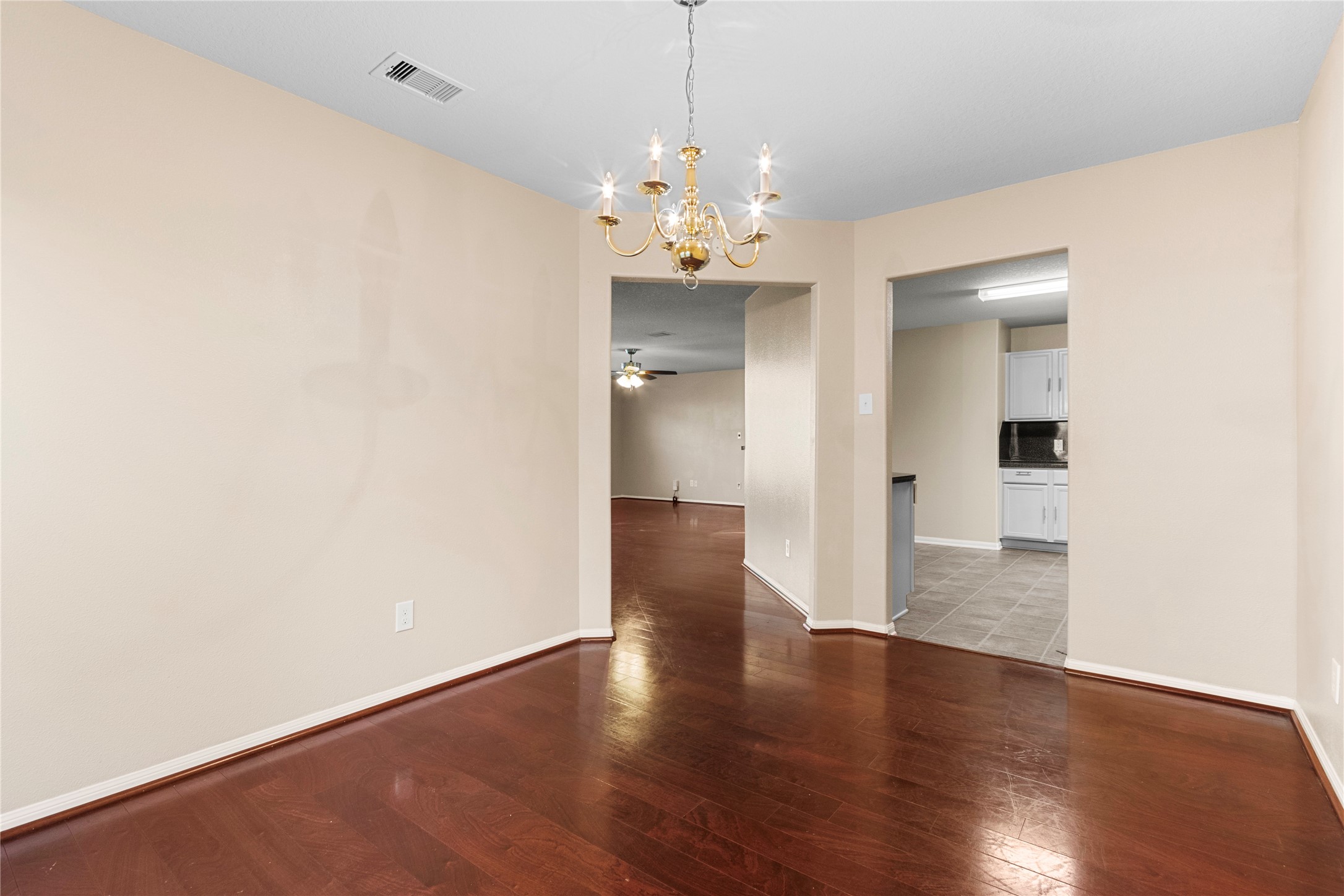 5031 Juniper Spring Trail Property Photo 11