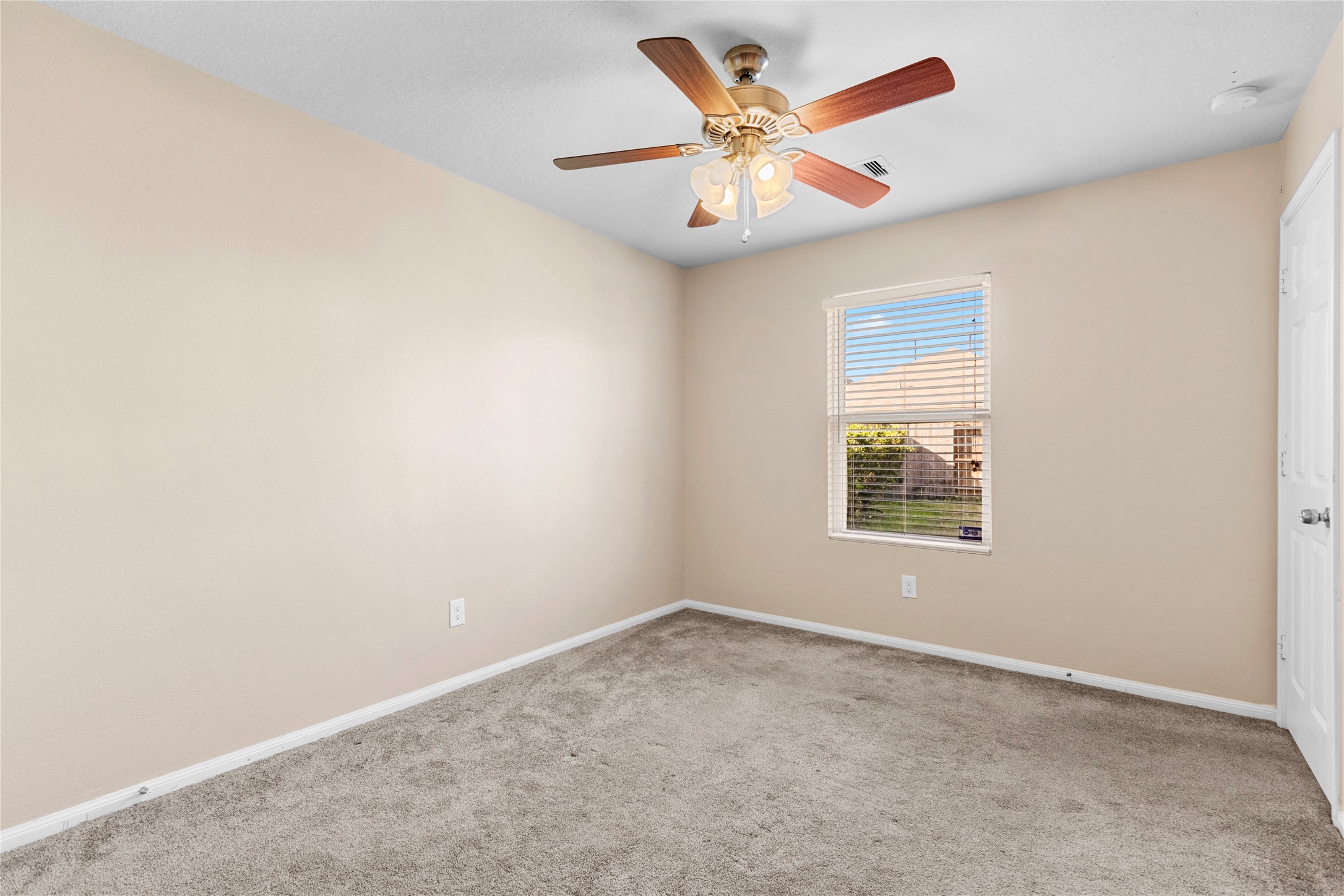5031 Juniper Spring Trail Property Photo 14