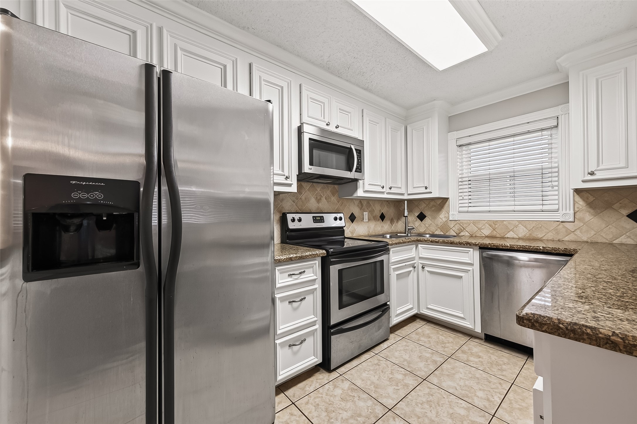 4727 Merwin Street A Property Photo 4