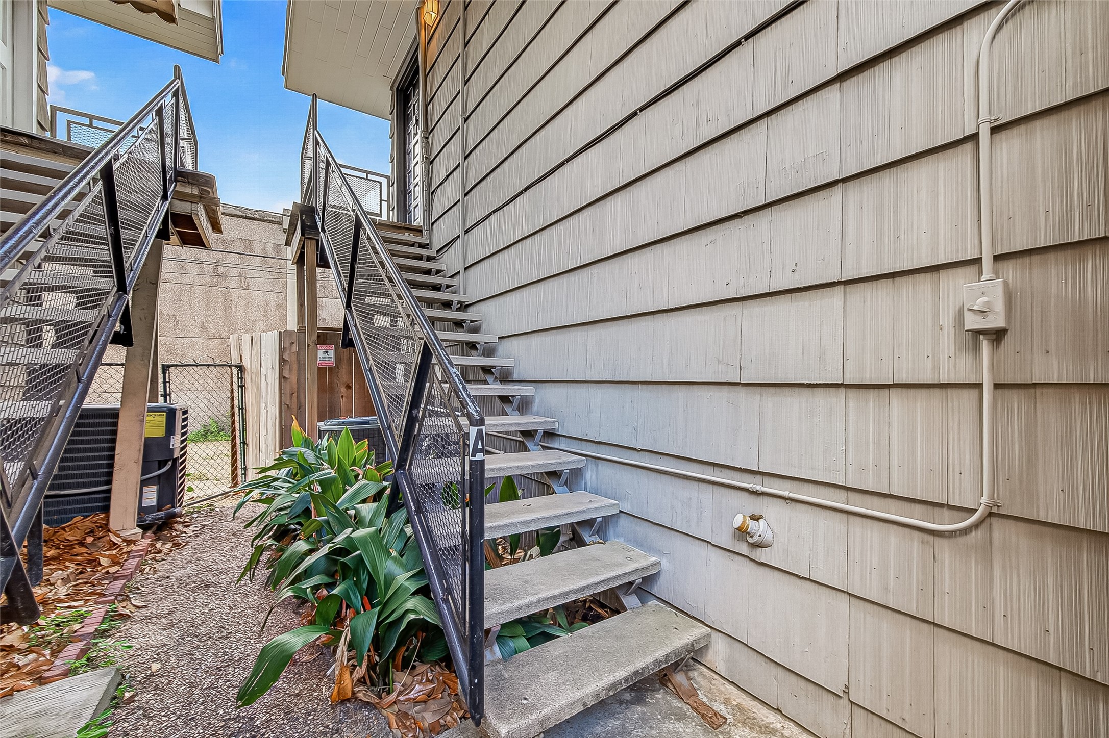 4727 Merwin Street A Property Photo 16