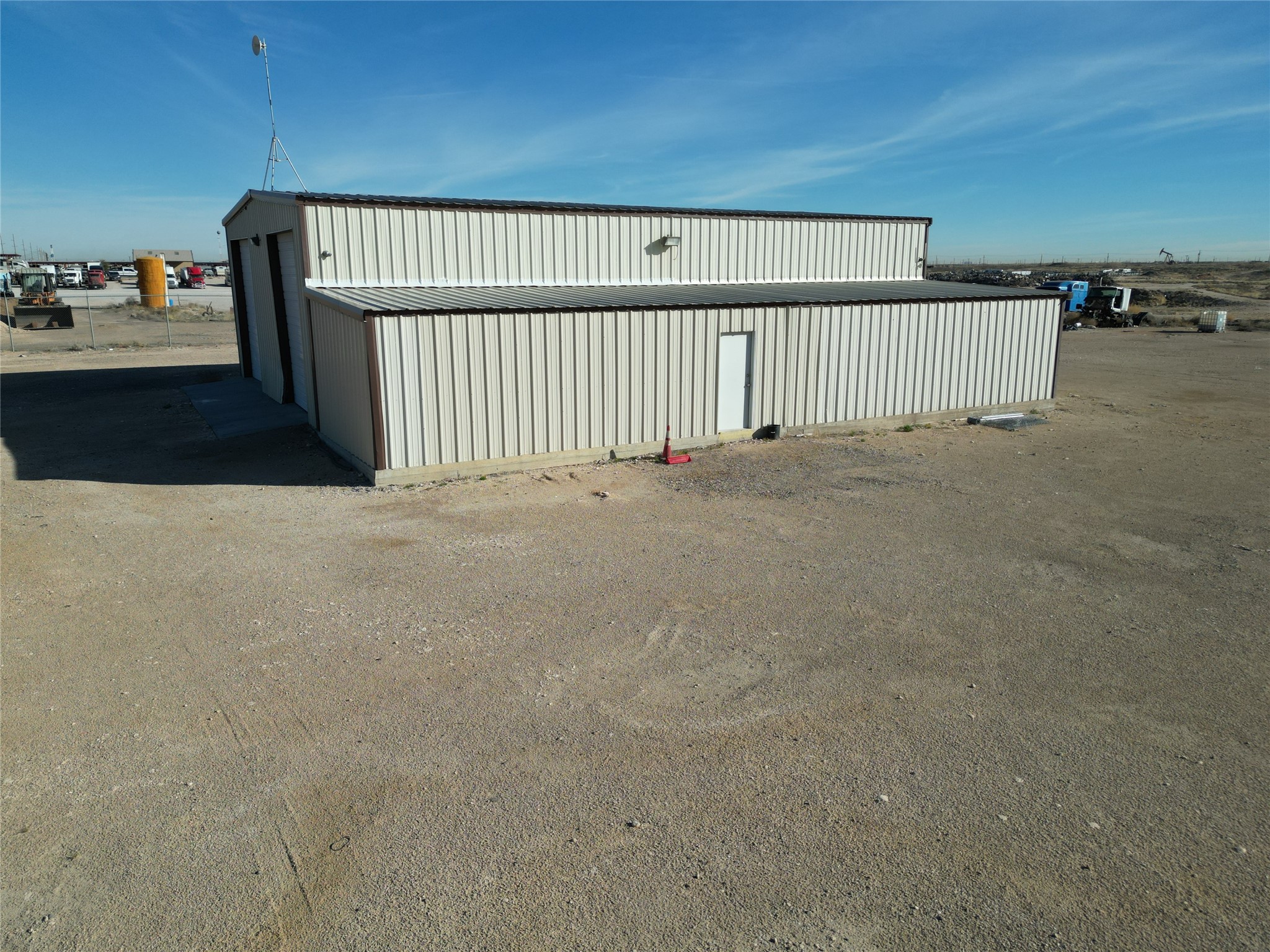 600 Ne Avenue Property Photo 5