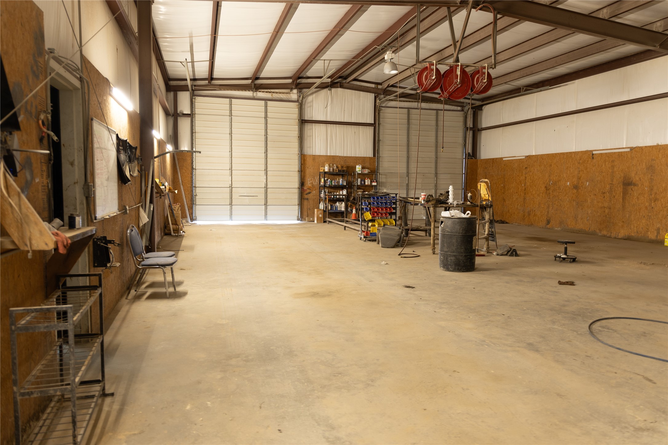 600 Ne Avenue Property Photo 49