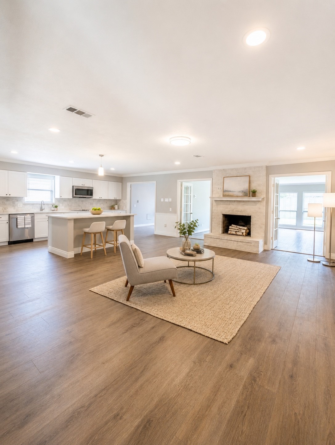 14011 Wickersham Lane Property Photo 7