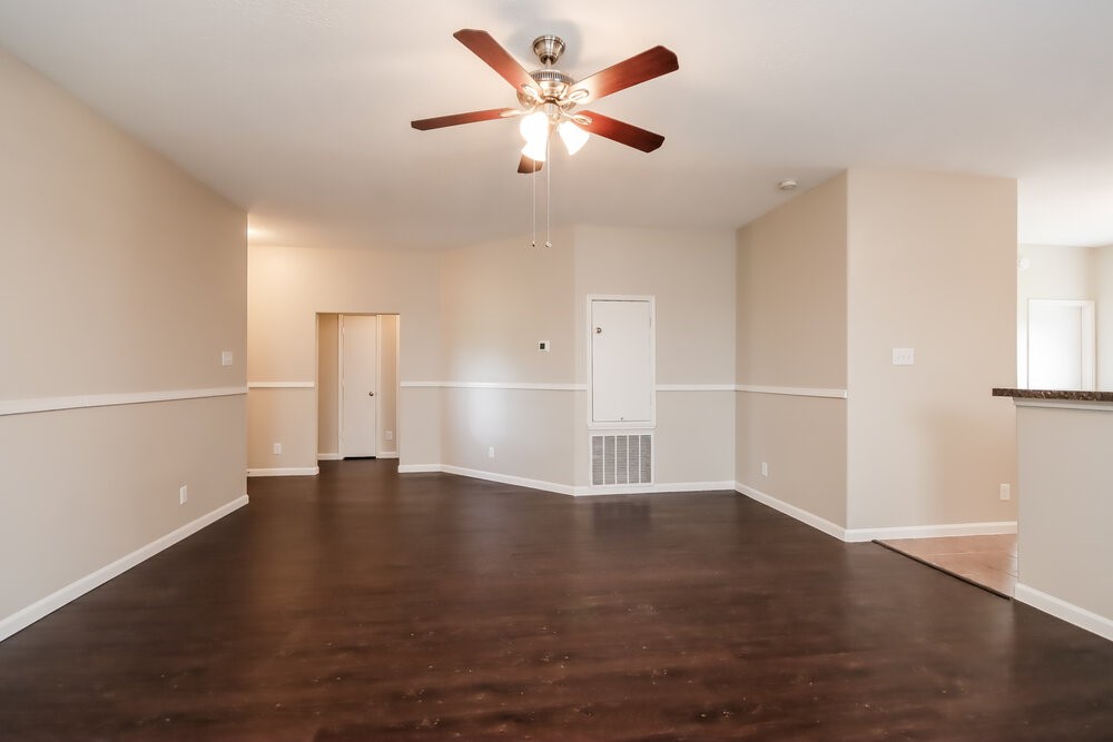 7003 Orchid Street Property Photo 4