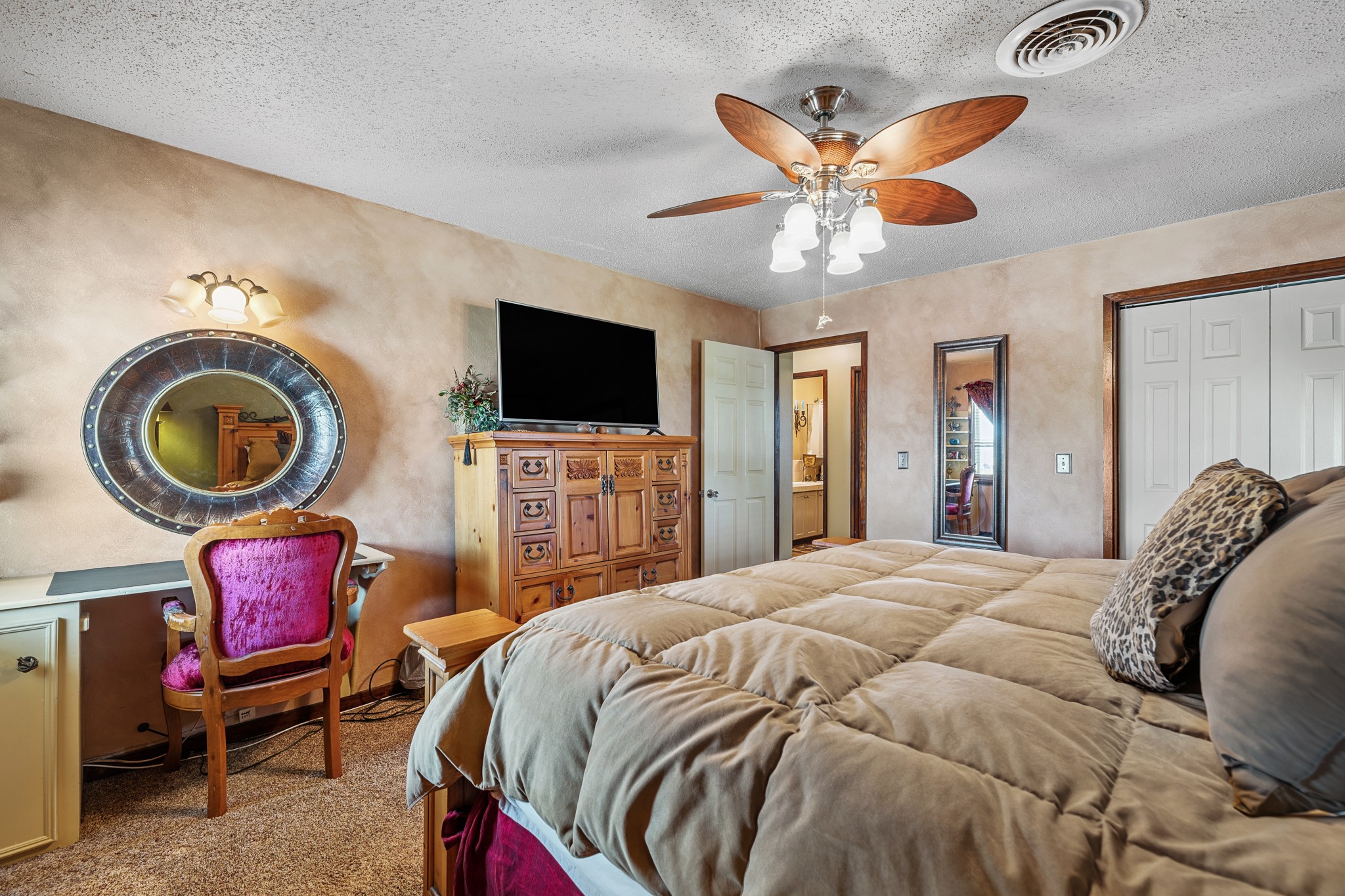 1402 Van Buren Property Photo 29