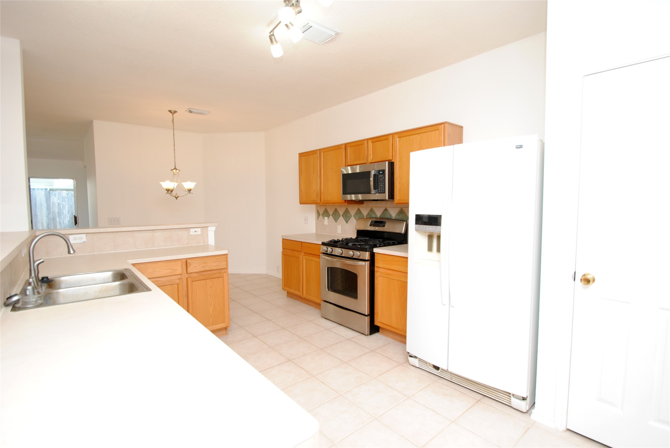 4819 Russet Trail Court Property Photo 14