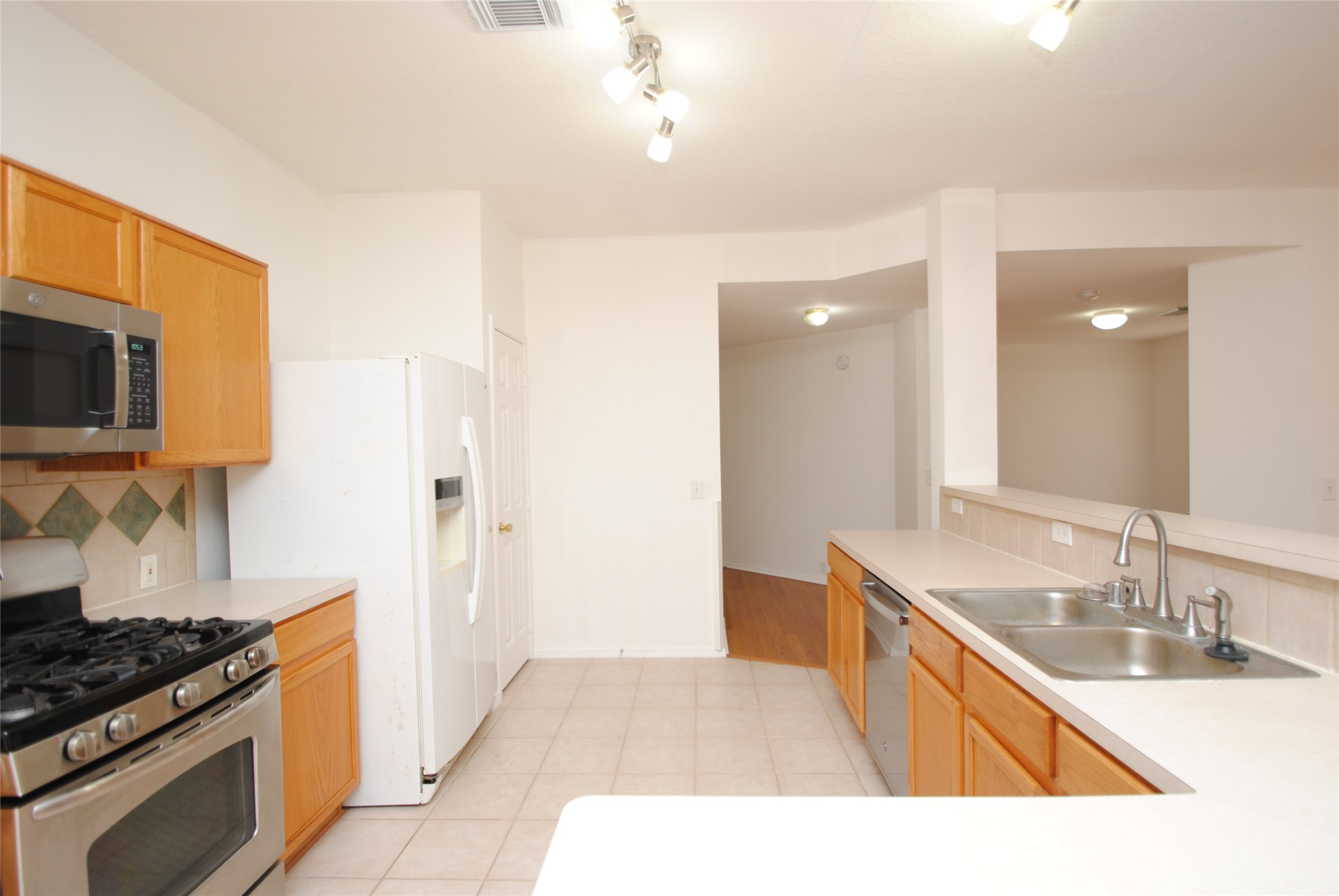4819 Russet Trail Court Property Photo 16