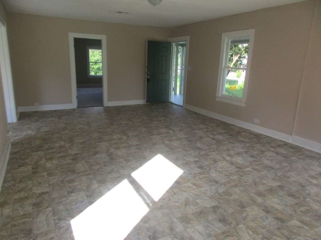 110 Spencer Street Property Photo 8