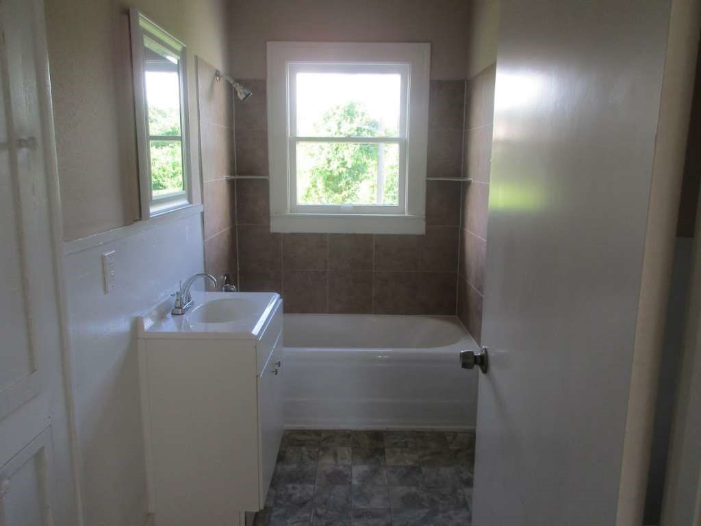 110 Spencer Street Property Photo 9