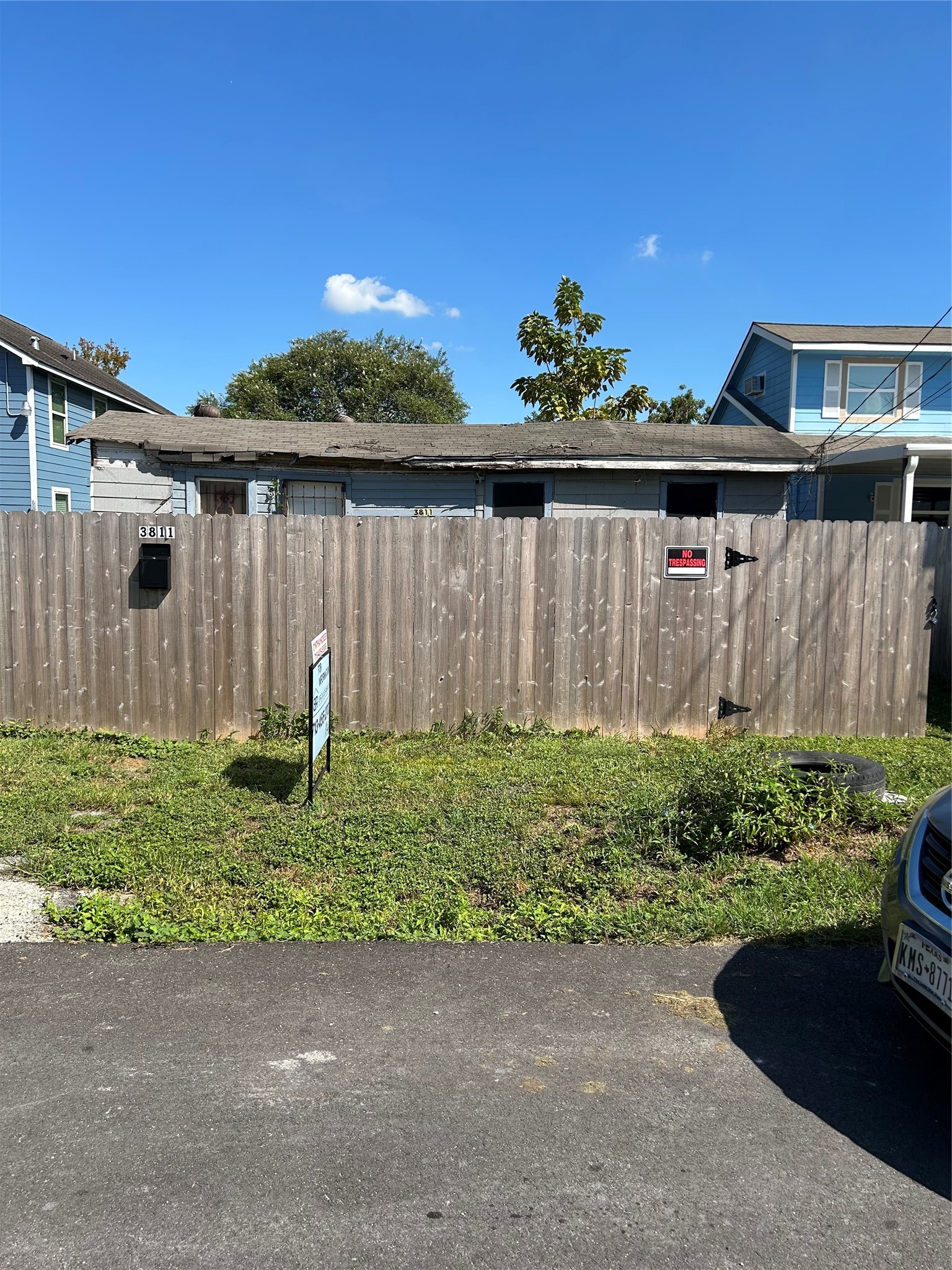 3811 Lila Street Property Photo 1