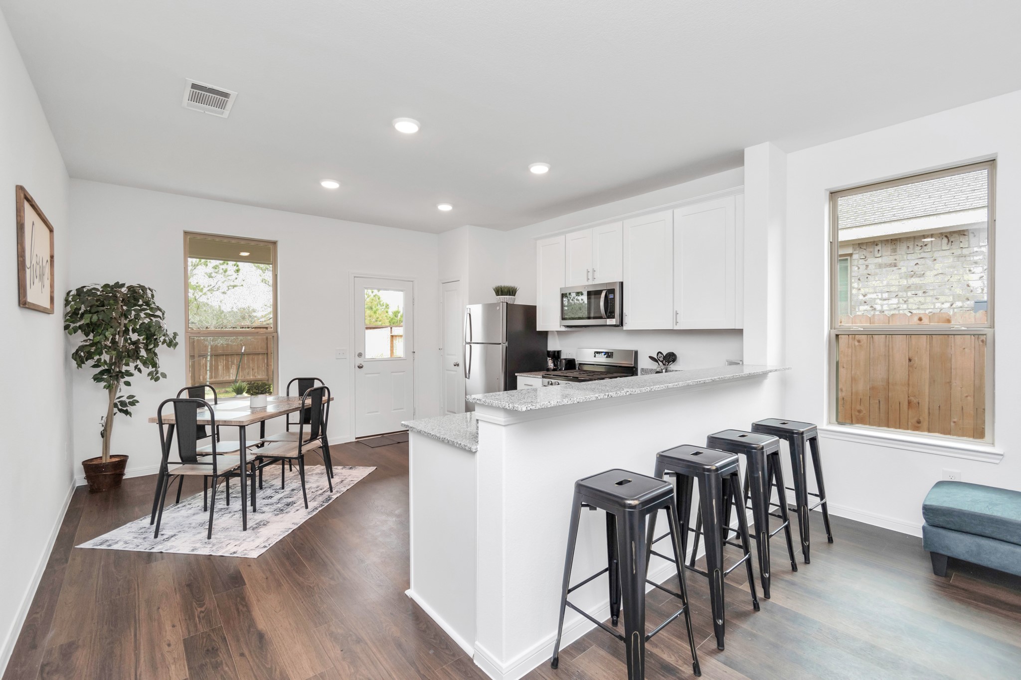 14455 Cedar Ledge Lane Property Photo 4