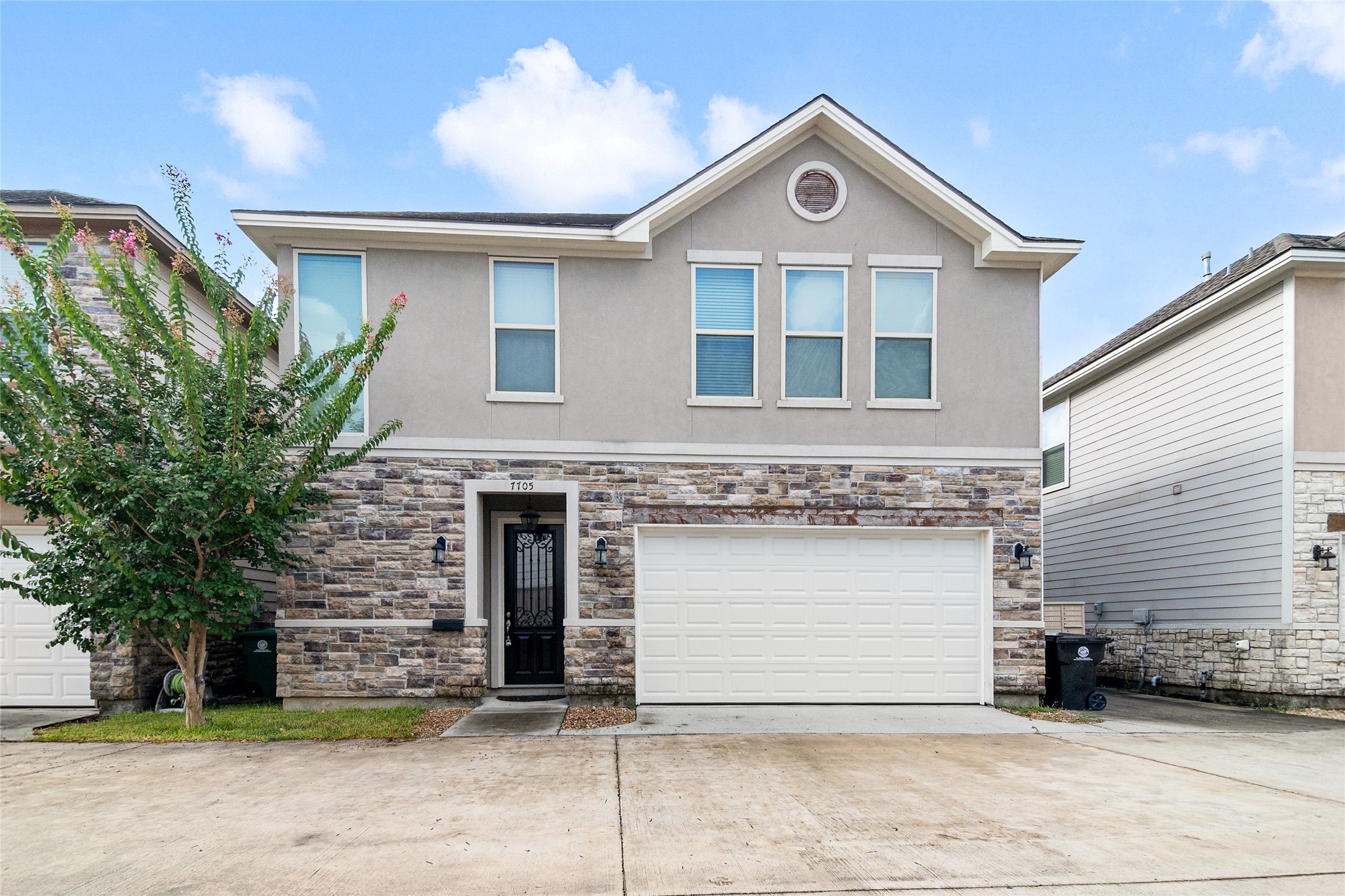 7705 Shannon Drive Property Photo 1