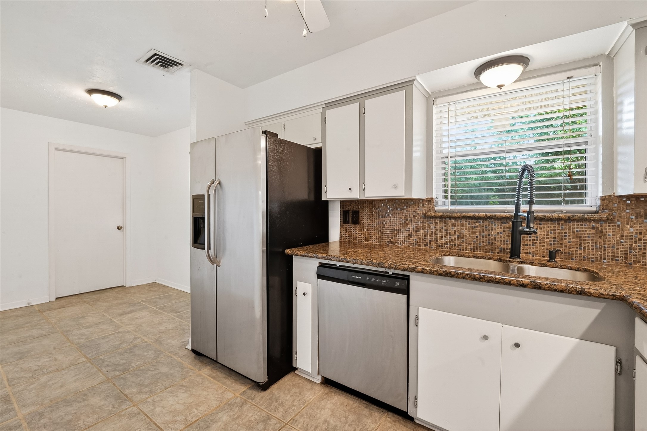 5422 Spellman Road Property Photo 9