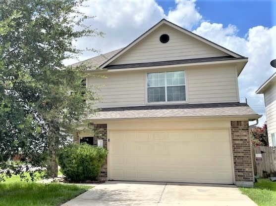 1203 Gibson Crossing Way Property Photo 1