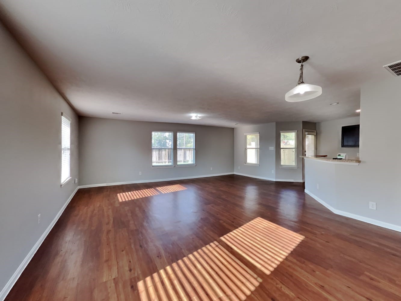 1203 Gibson Crossing Way Property Photo 3