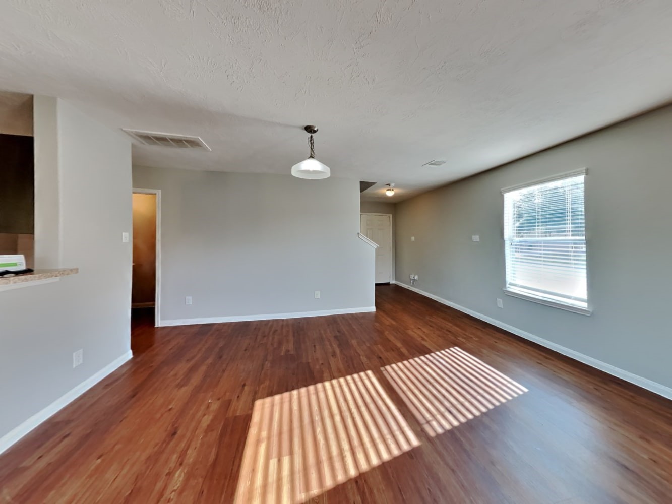 1203 Gibson Crossing Way Property Photo 4