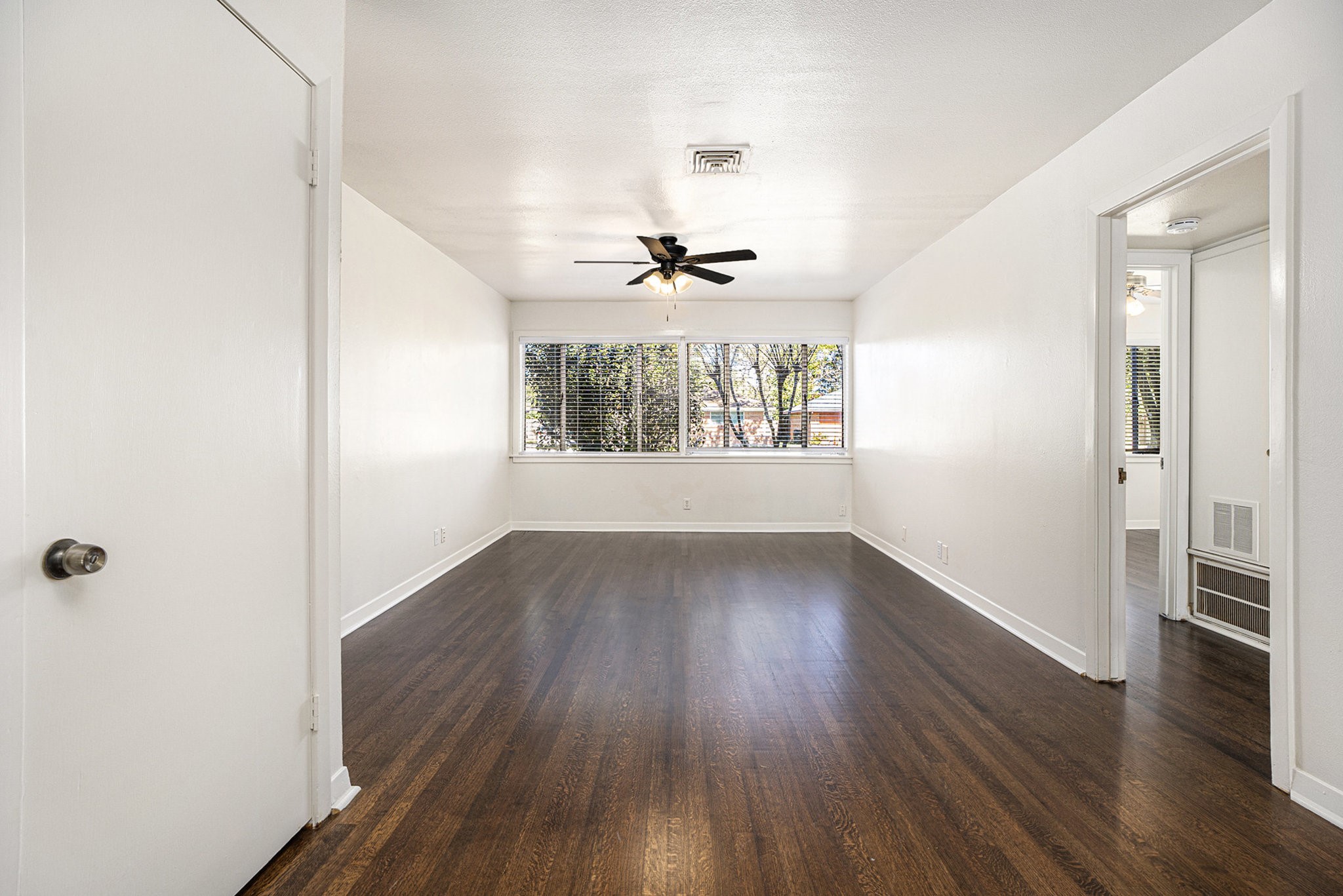 6325 Rowan Lane Property Photo 3
