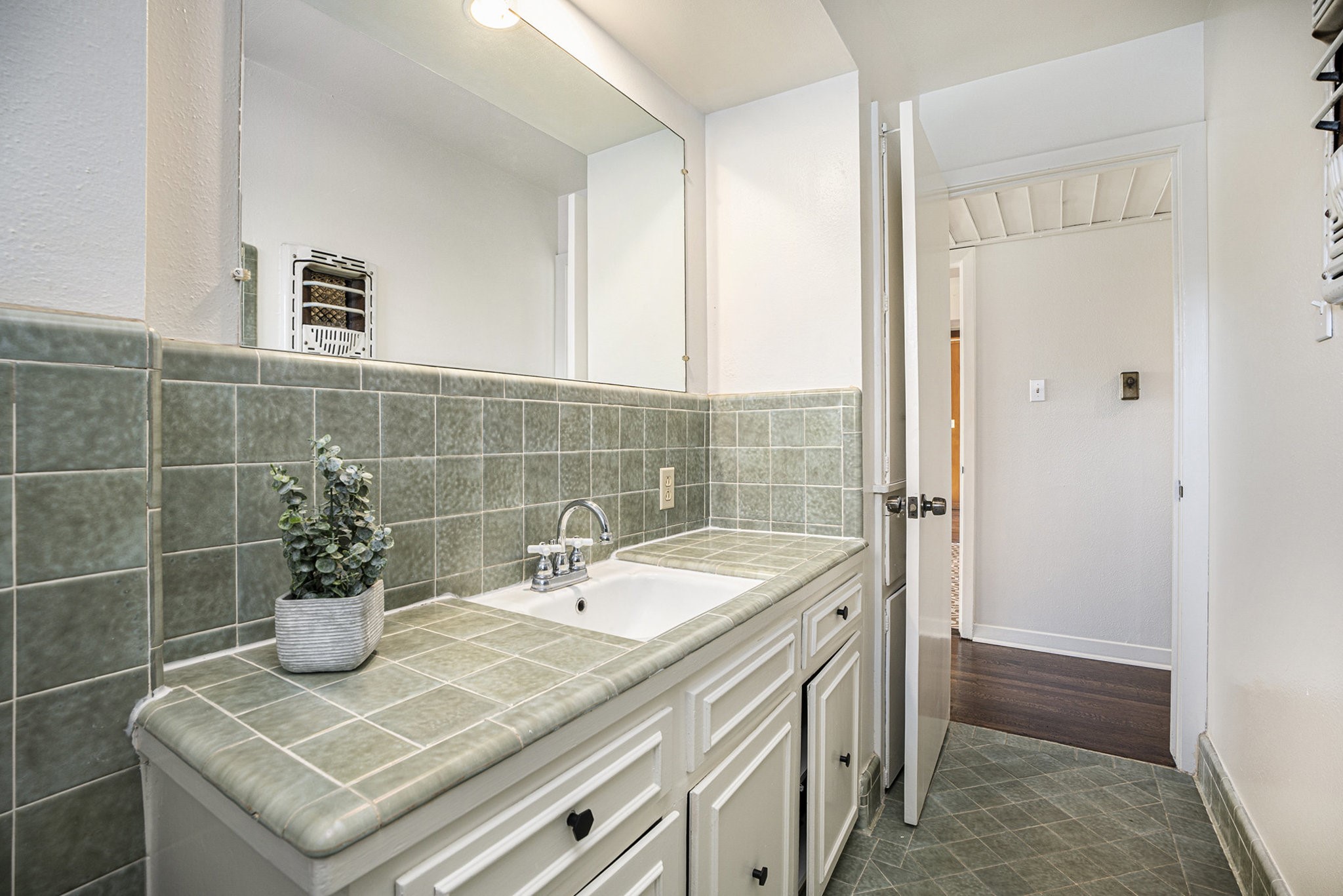 6325 Rowan Lane Property Photo 15
