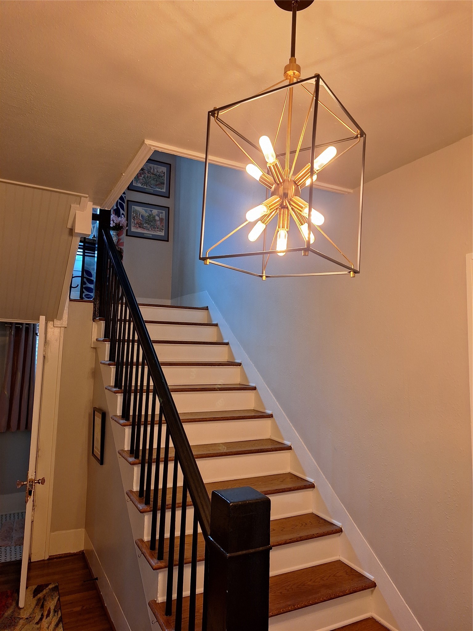 2417 Blodgett Street Property Photo 10
