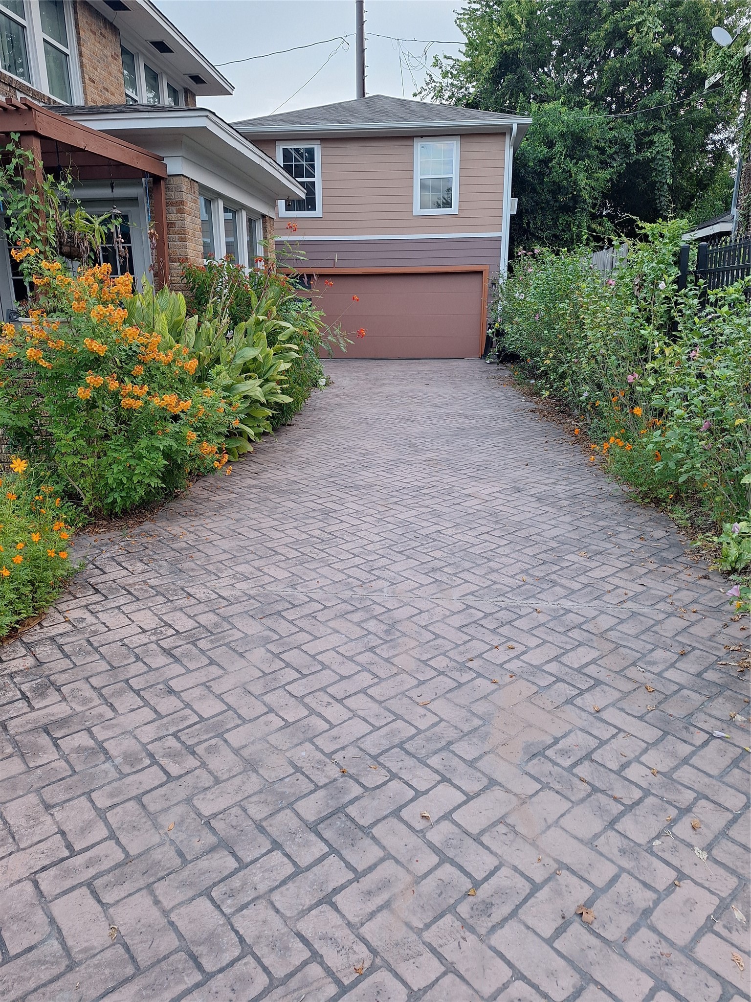 2417 Blodgett Street Property Photo 16