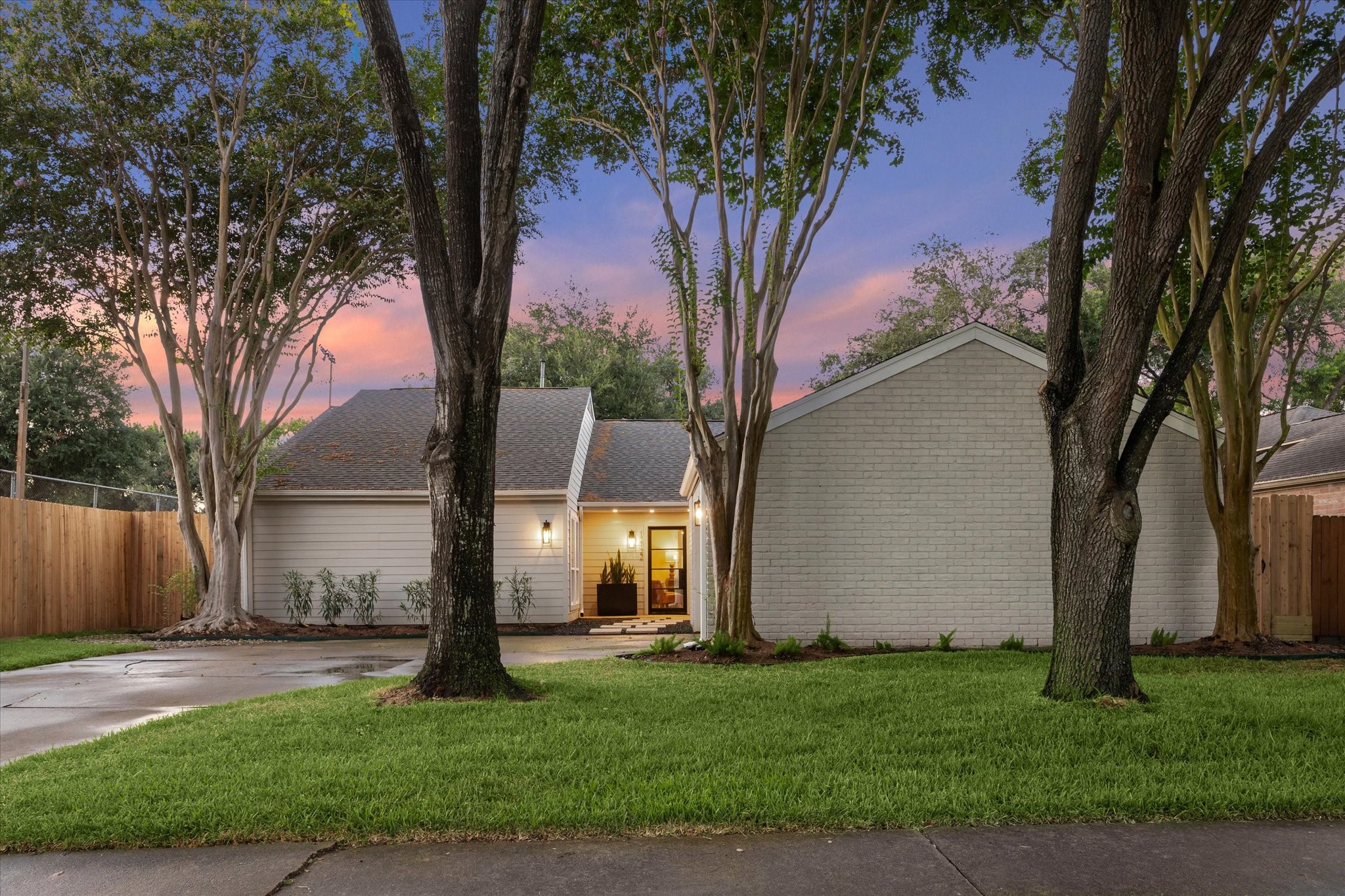 12122 Olympia Drive Property Photo 1